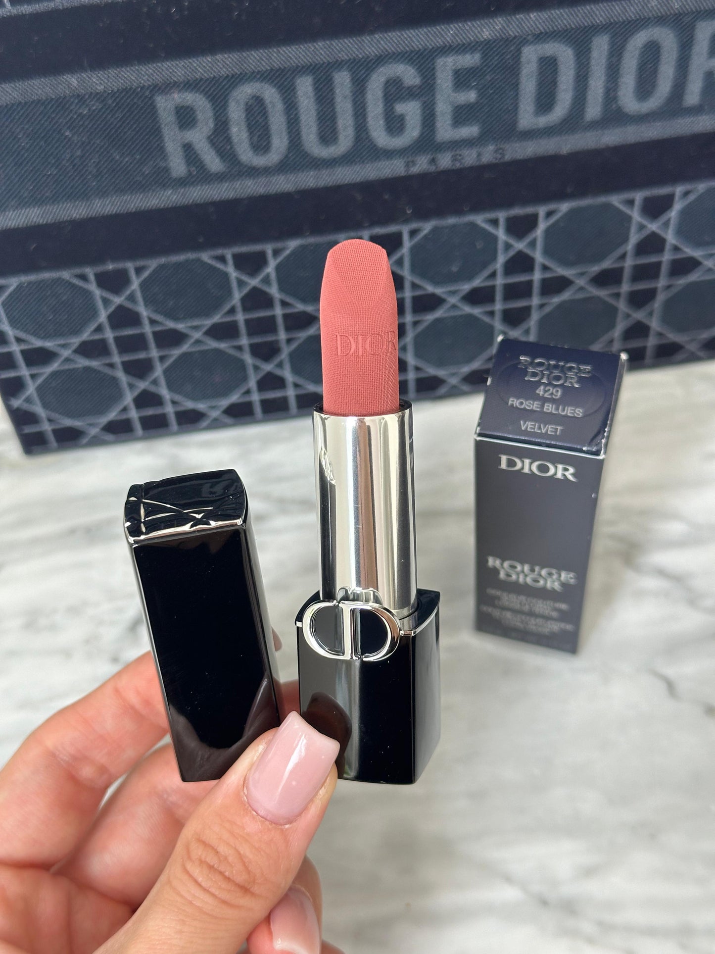 DIOR Rouge (New)
Lipstick Satin, Matte, Velvet Hydrating Floral Lip Care - Long Wear