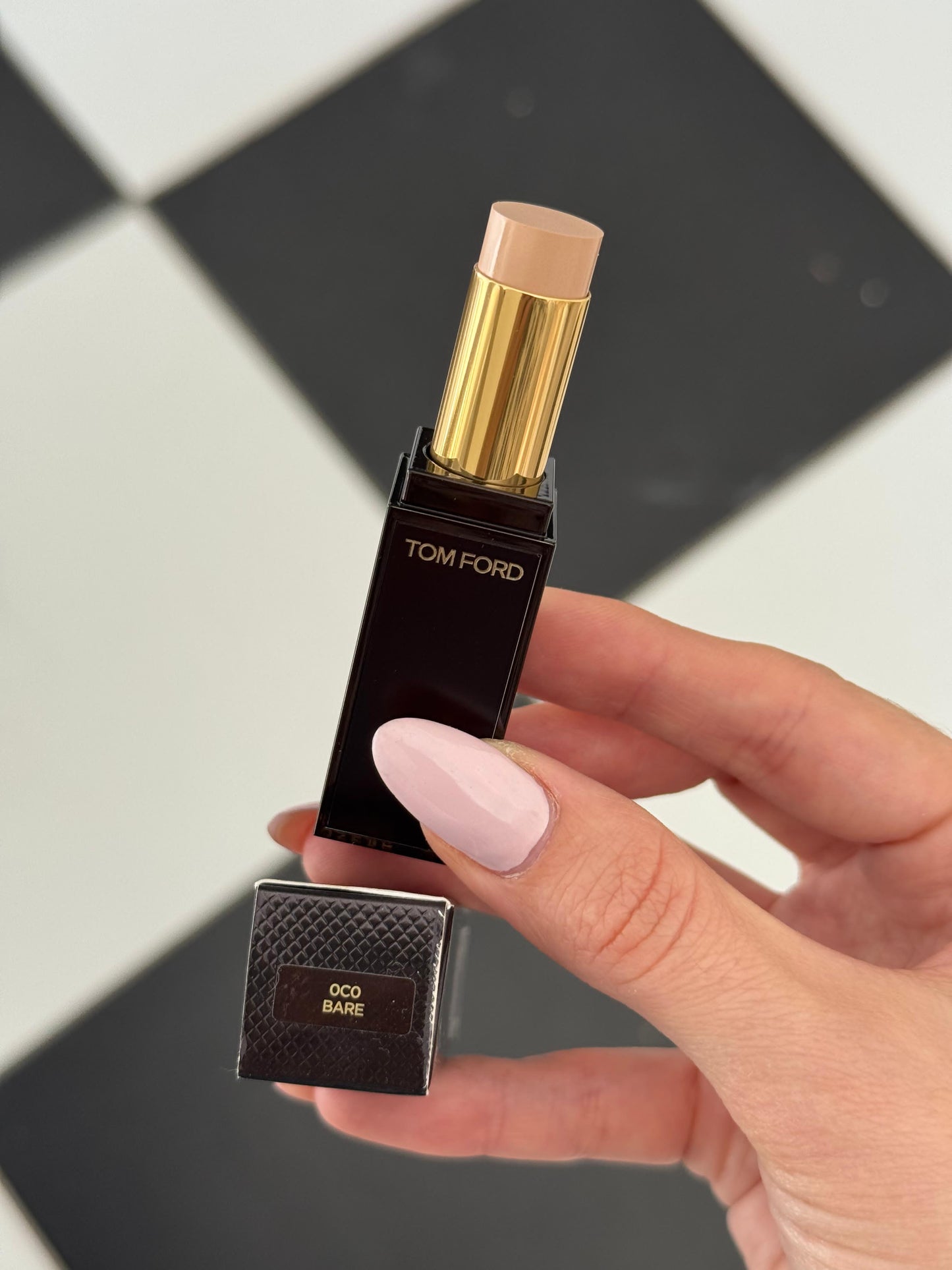 TOM FORD Traceless Soft Matte Concealer (0C0)