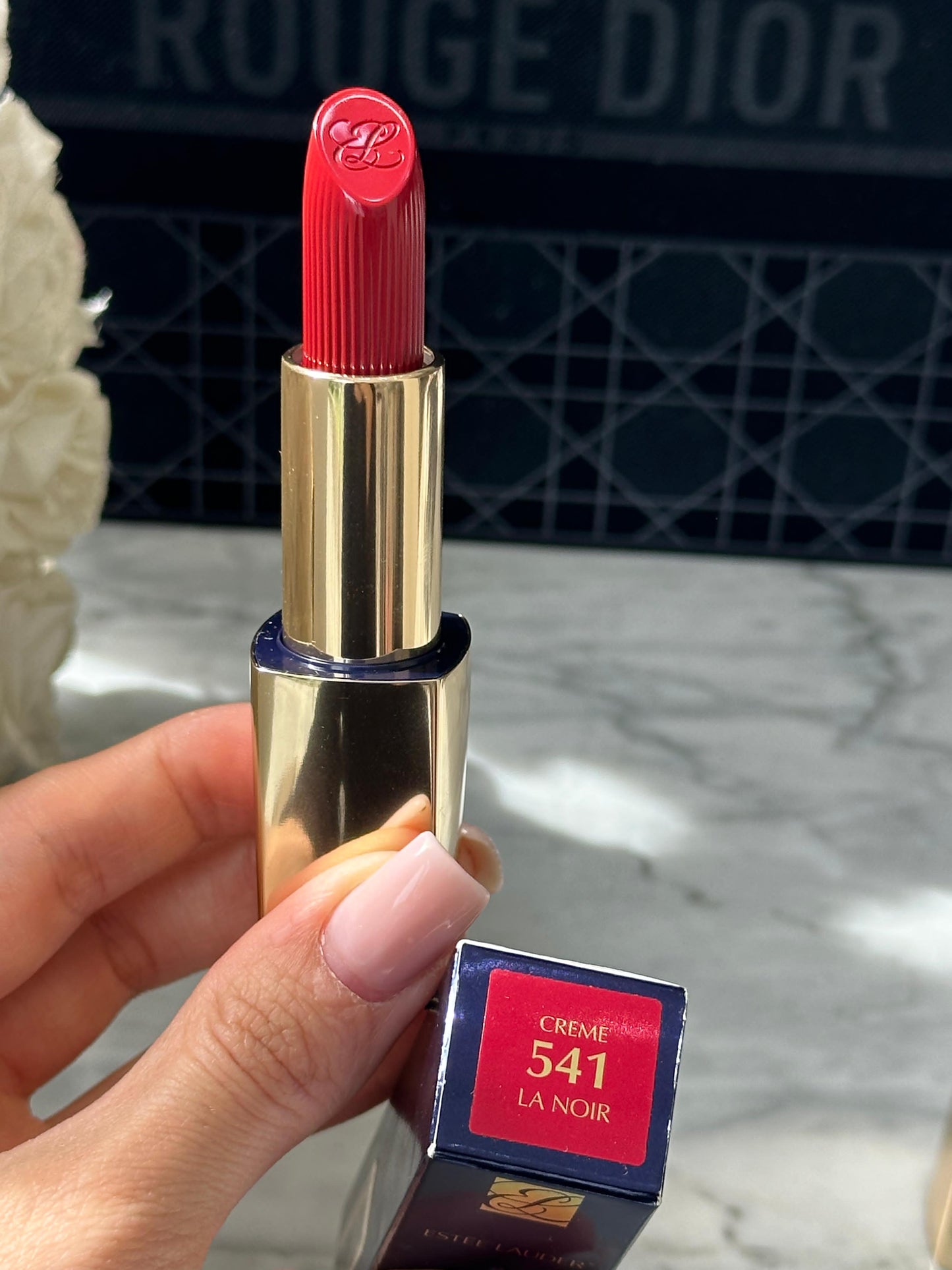 ESTÉE LAUDER Pure Color
Creme Lipstick (541)