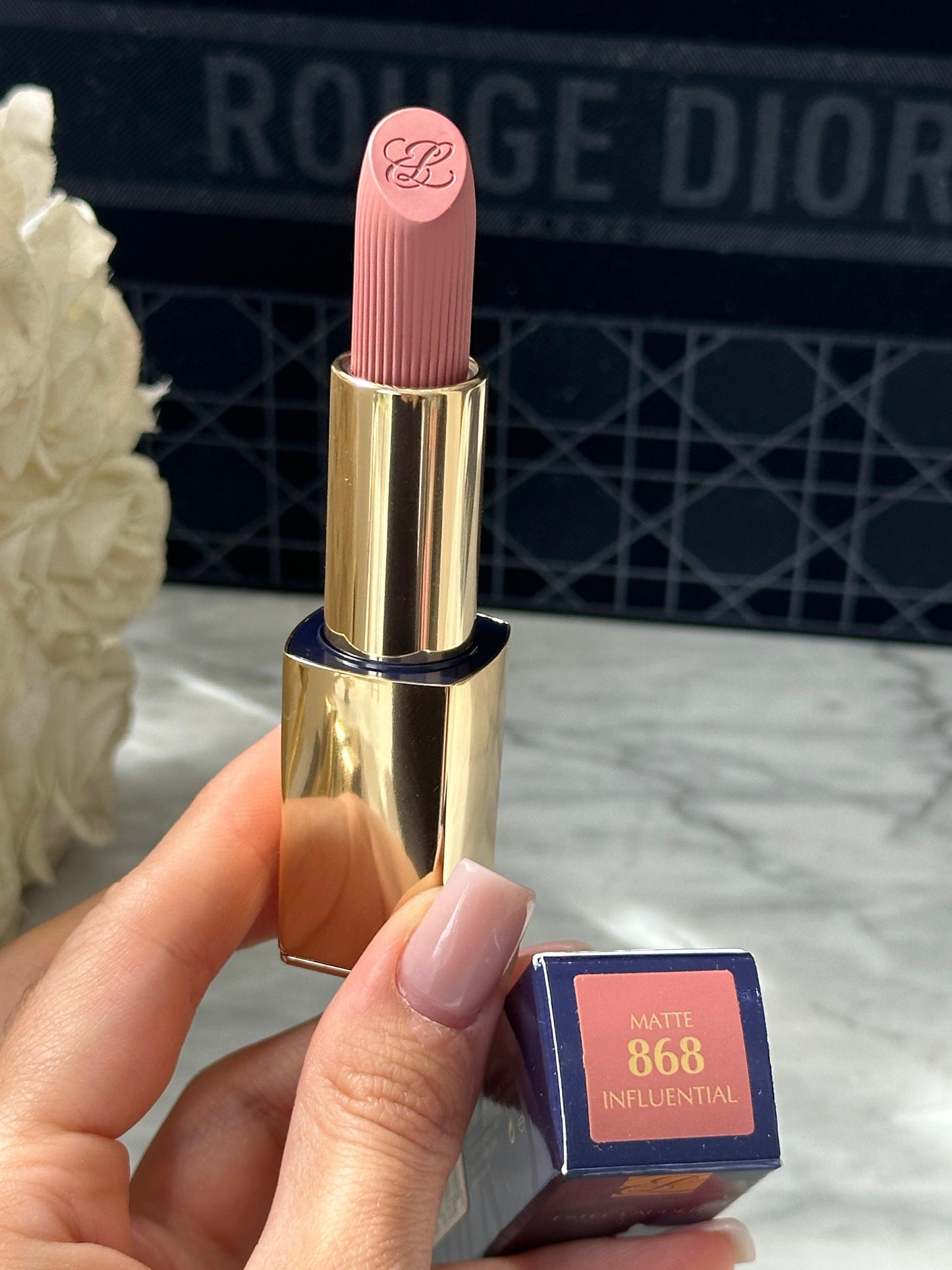 ESTÉE LAUDER Pure Color
Creme Lipstick (868)