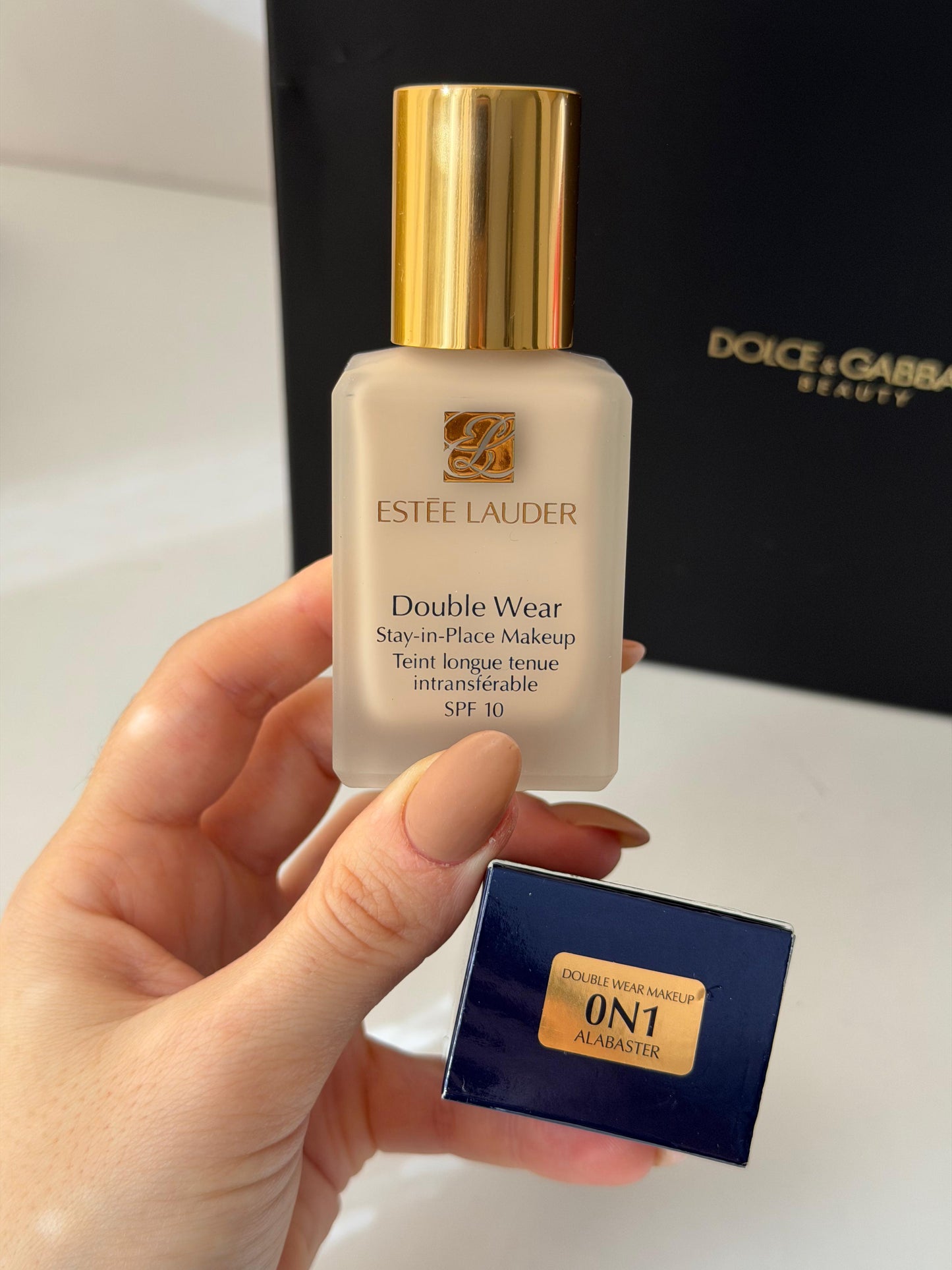 ESTÉE LAUDER Double Wear
Stay-in-Place Longwear Matte Foundation