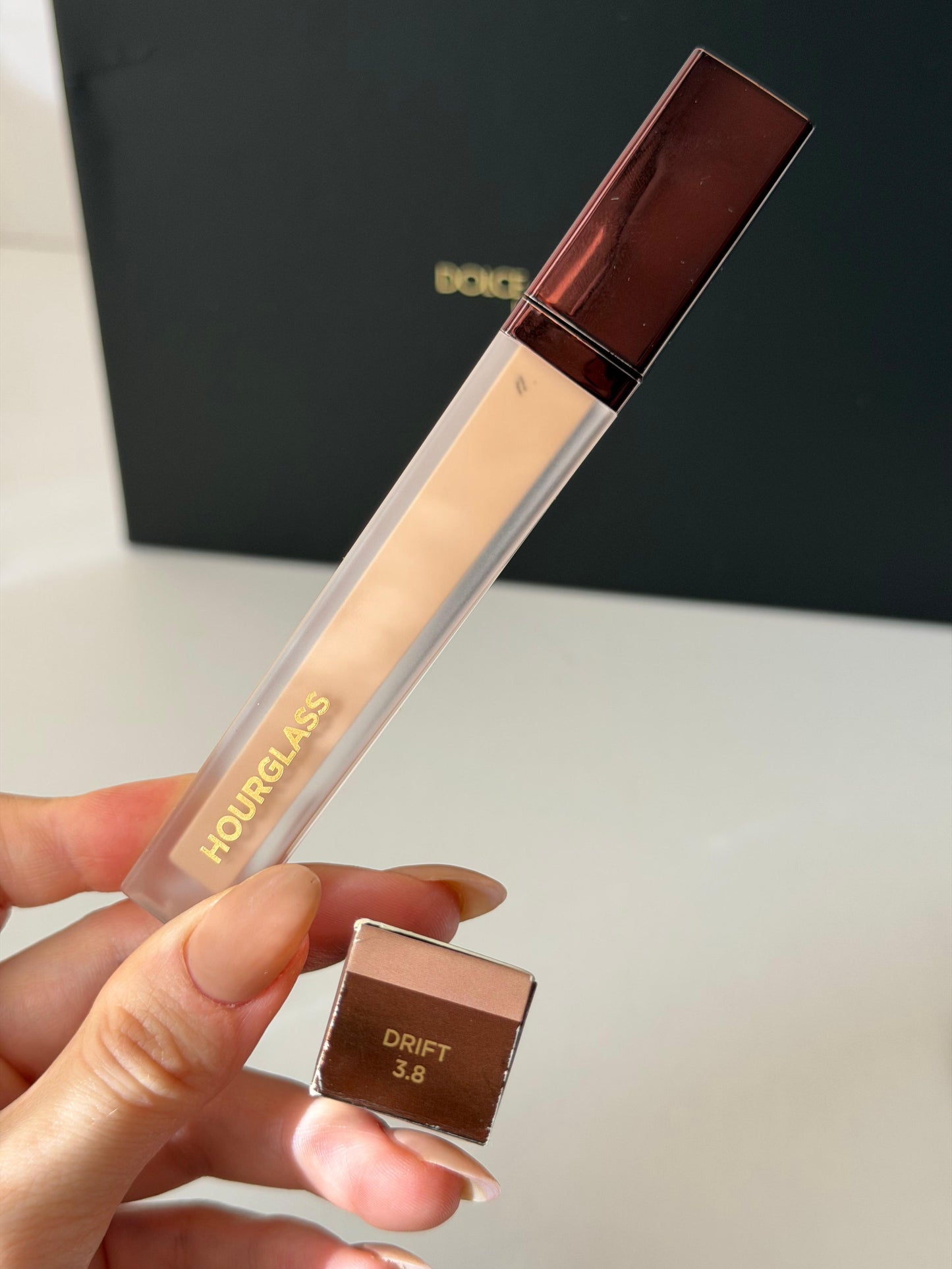 HOURGLASS Vanish™ Airbrush Concealer (3.8)