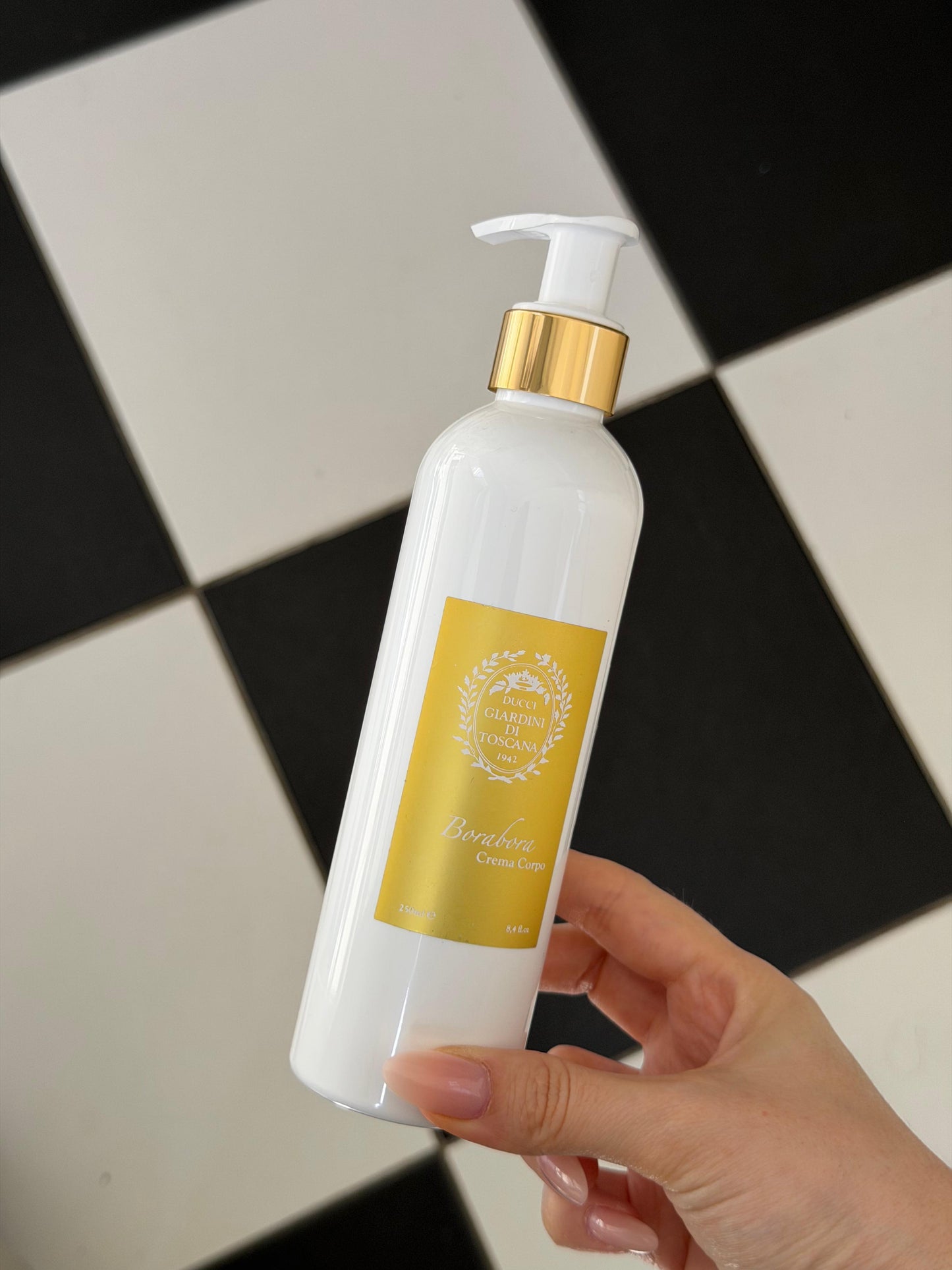 GIARDINI DI TOSCANA Bianco Latte Borabora Body Cream