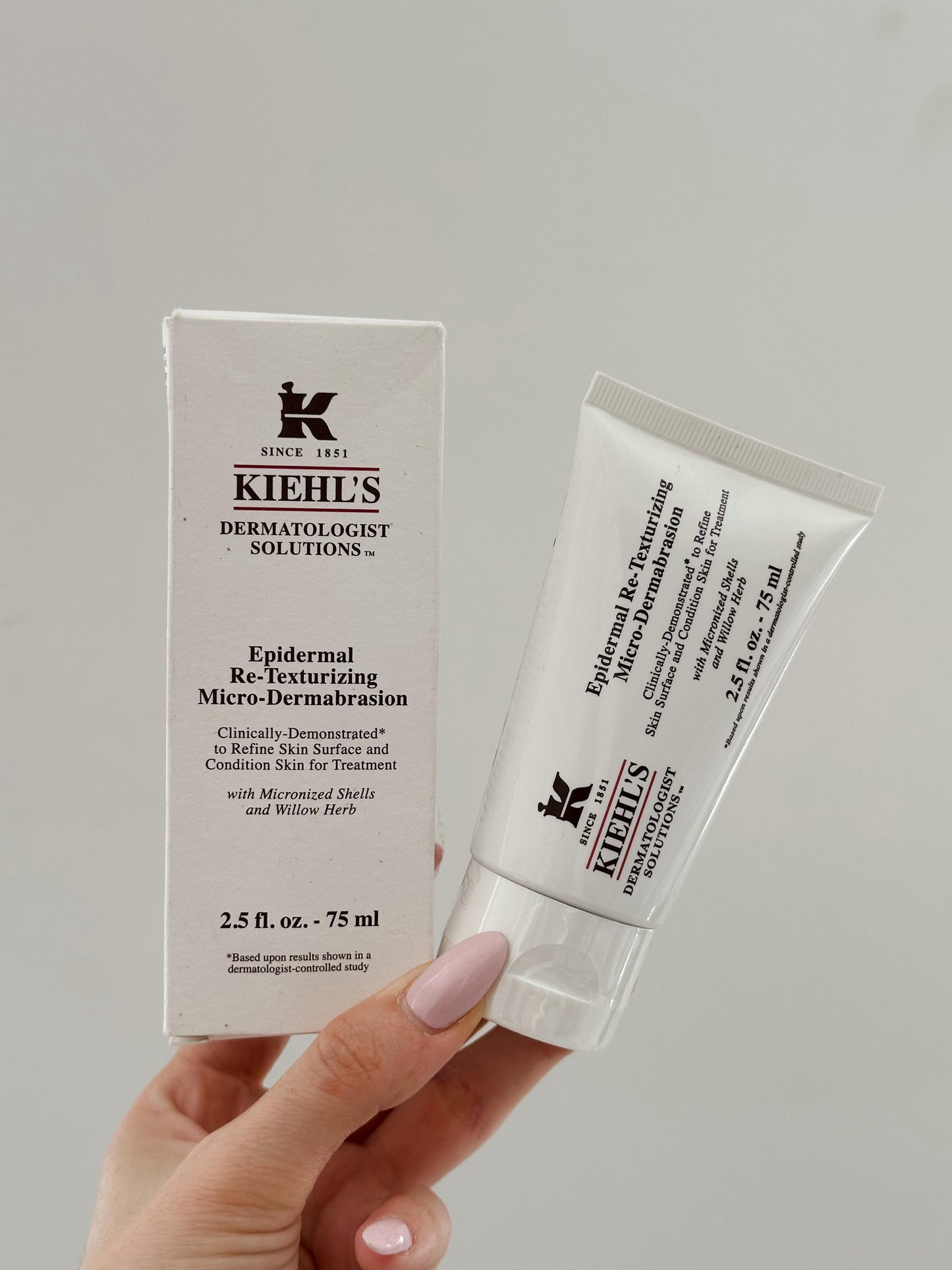 KIEHL’S Epidermal Re-Texturing Micro-Dermabrasion