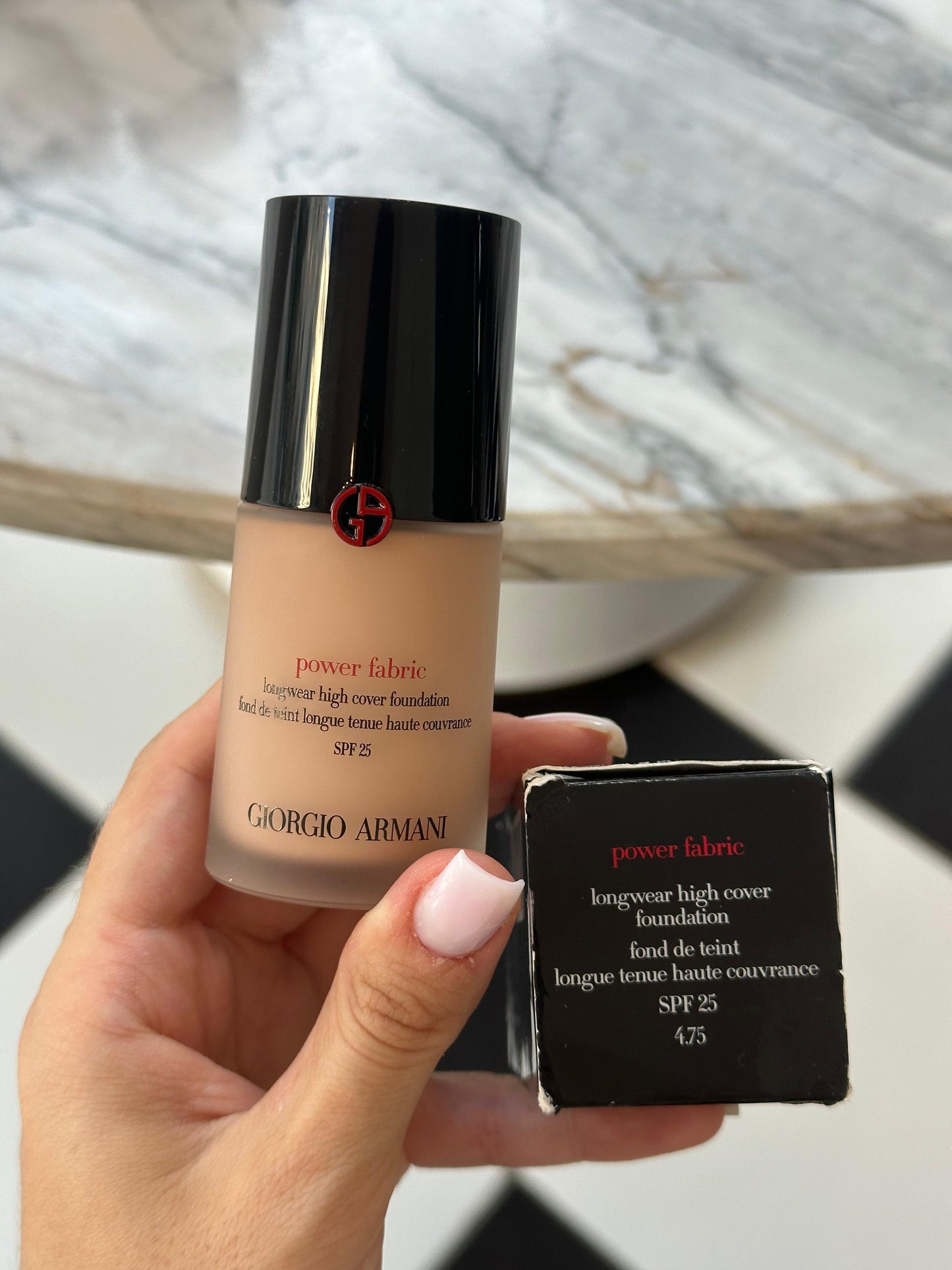 ARMANI Power Fabric - Longwear High Cover Foundation SPF25