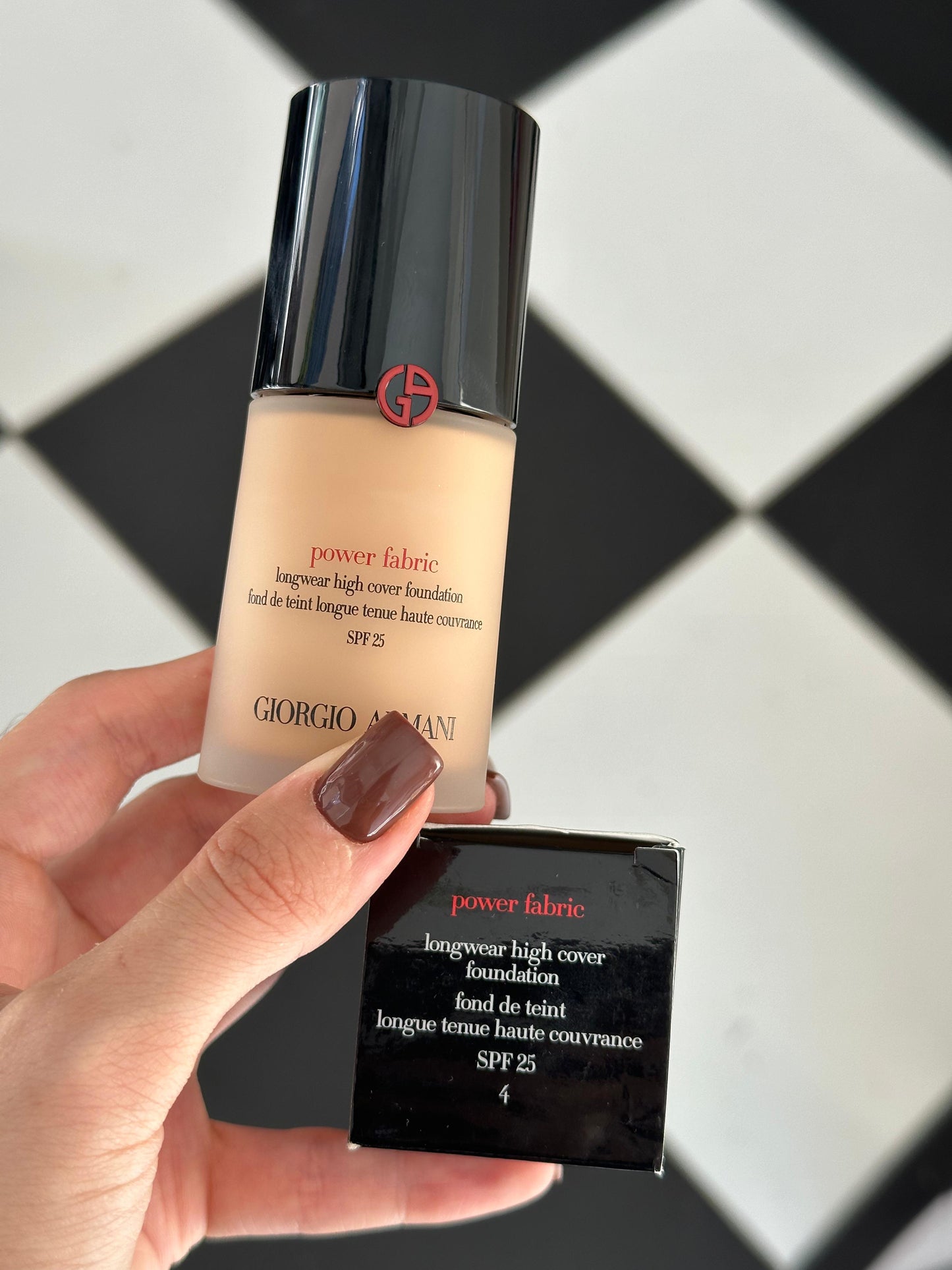 ARMANI Power Fabric - Longwear High Cover Foundation SPF25