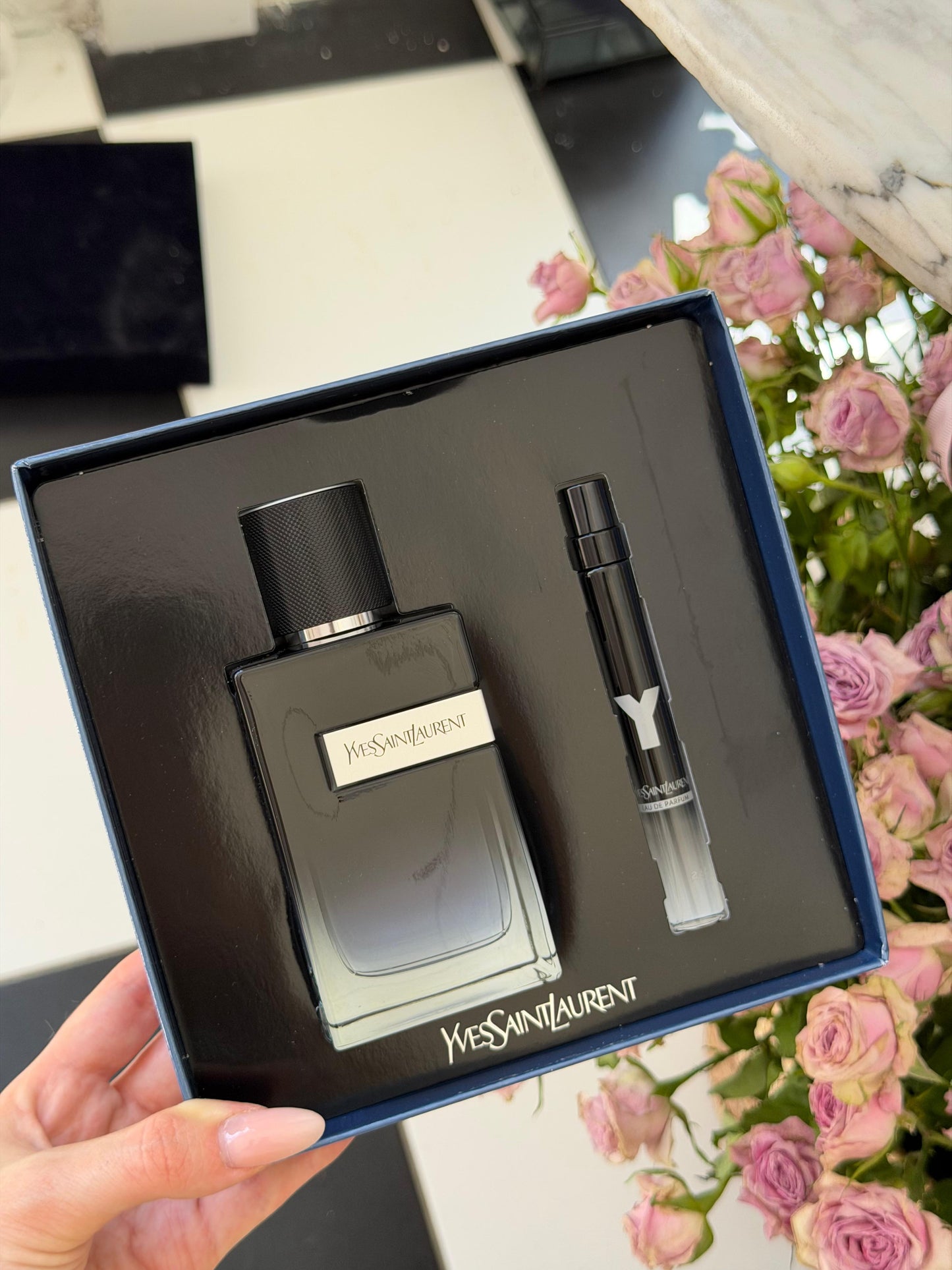 YSL Y Eau De Parfum Gift Set