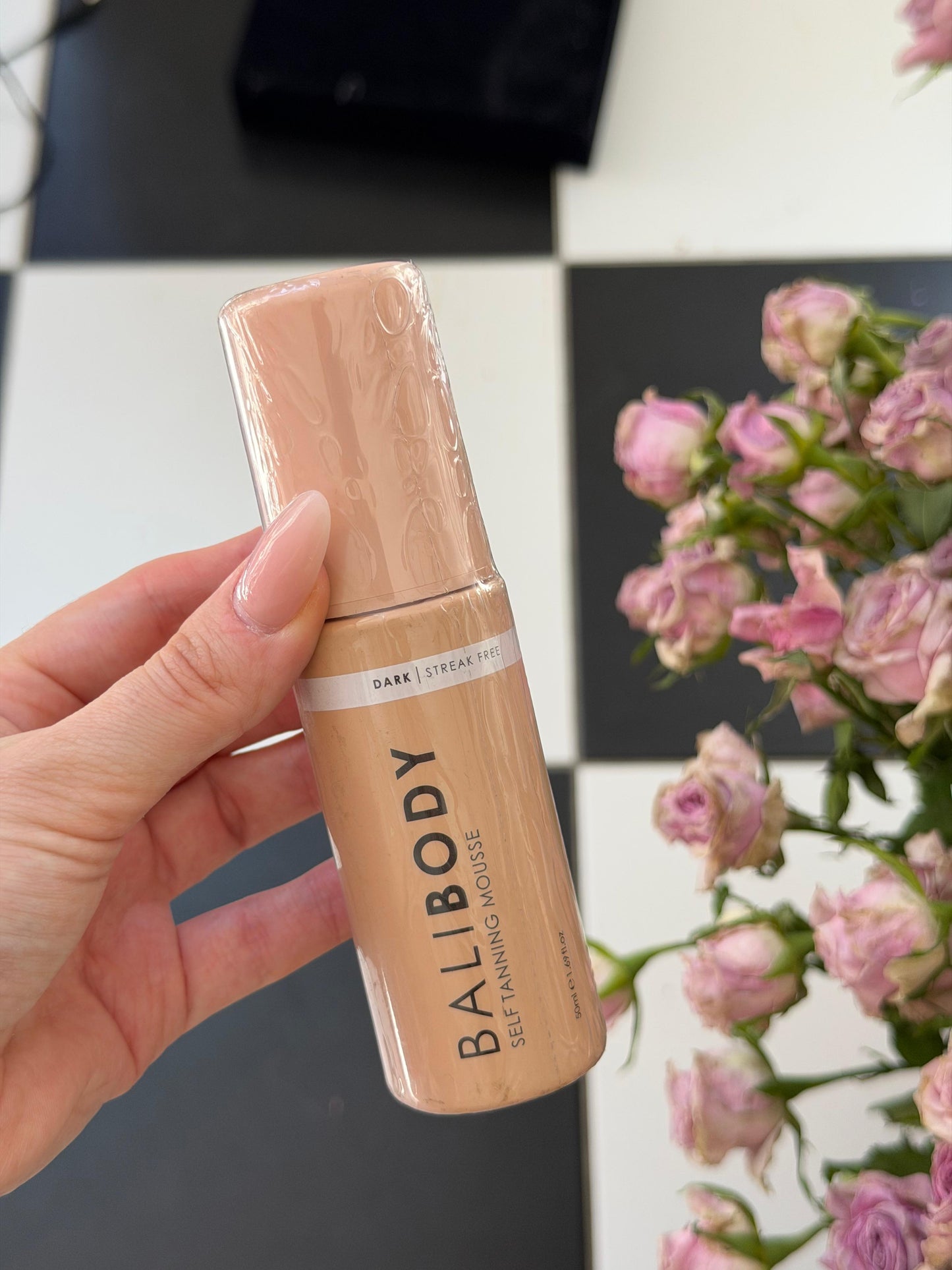 BALIBODY
Self Tanning Mousse