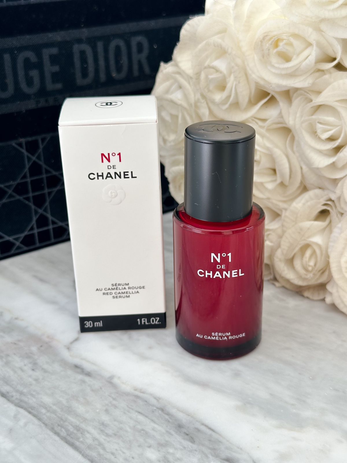 CHANEL N°1 De Chanel Revitalizing Serum
Smooths – Illuminates – Targets Signs of Aging