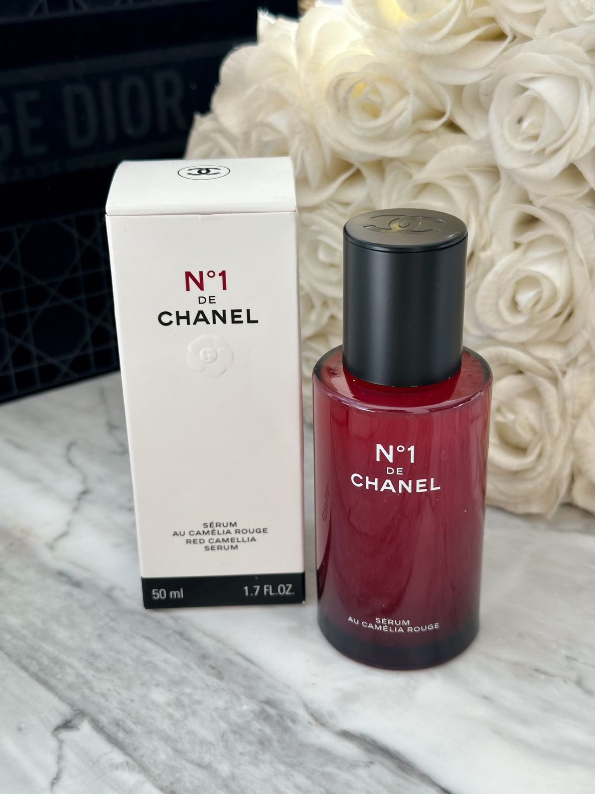 CHANEL N°1 De Chanel Revitalizing Serum
Smooths – Illuminates – Targets Signs of Aging