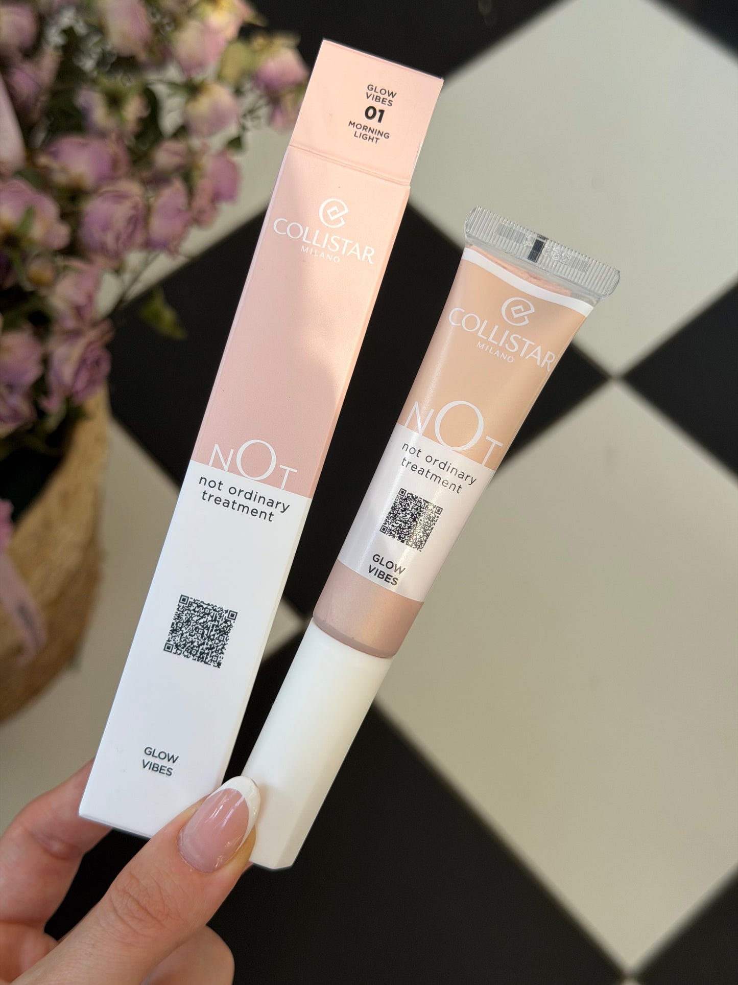COLLISTAR Not Glow Vibes
Liquid Highlighter (01)