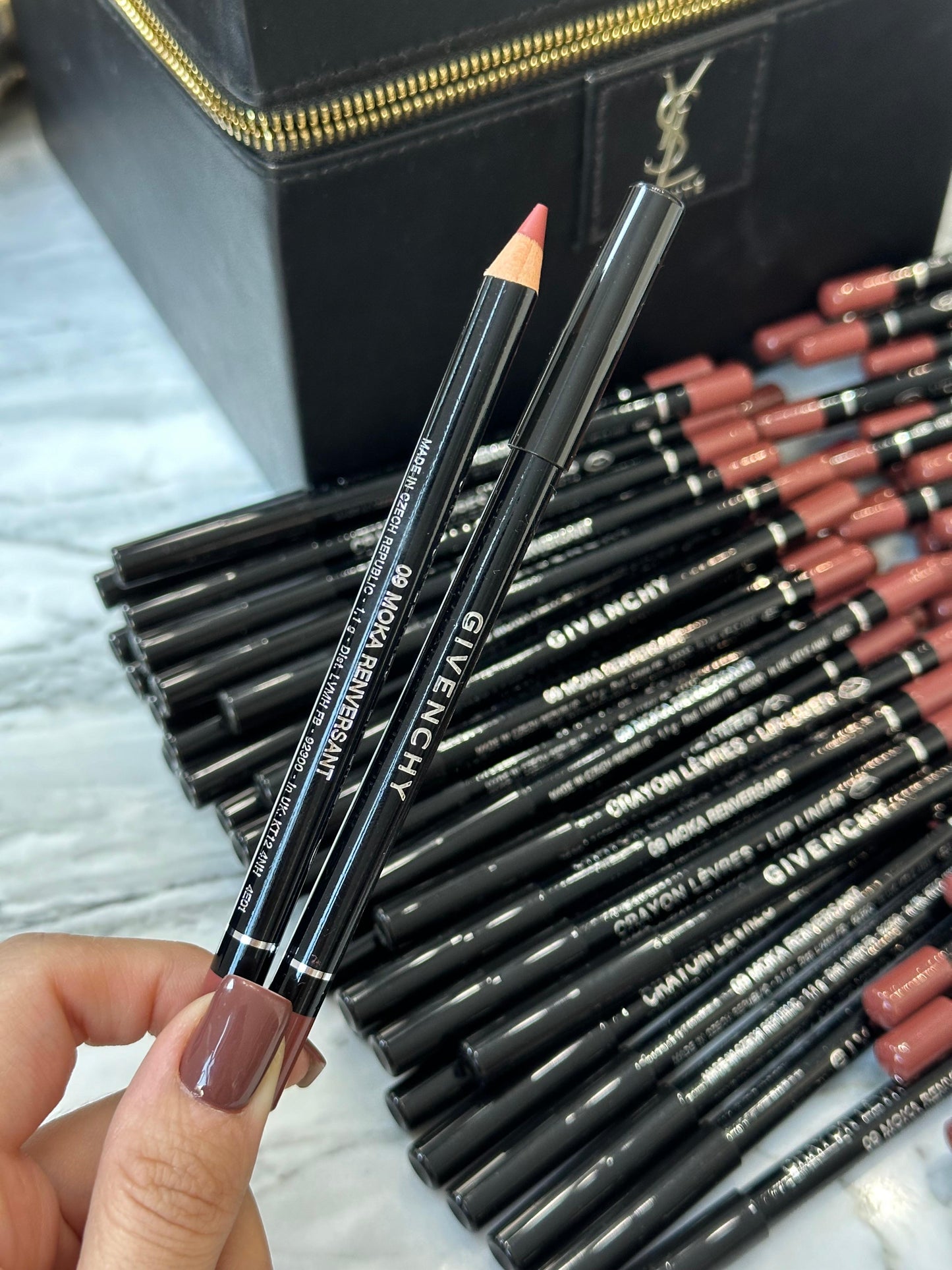 GIVENCHY
Lip Liner (07)