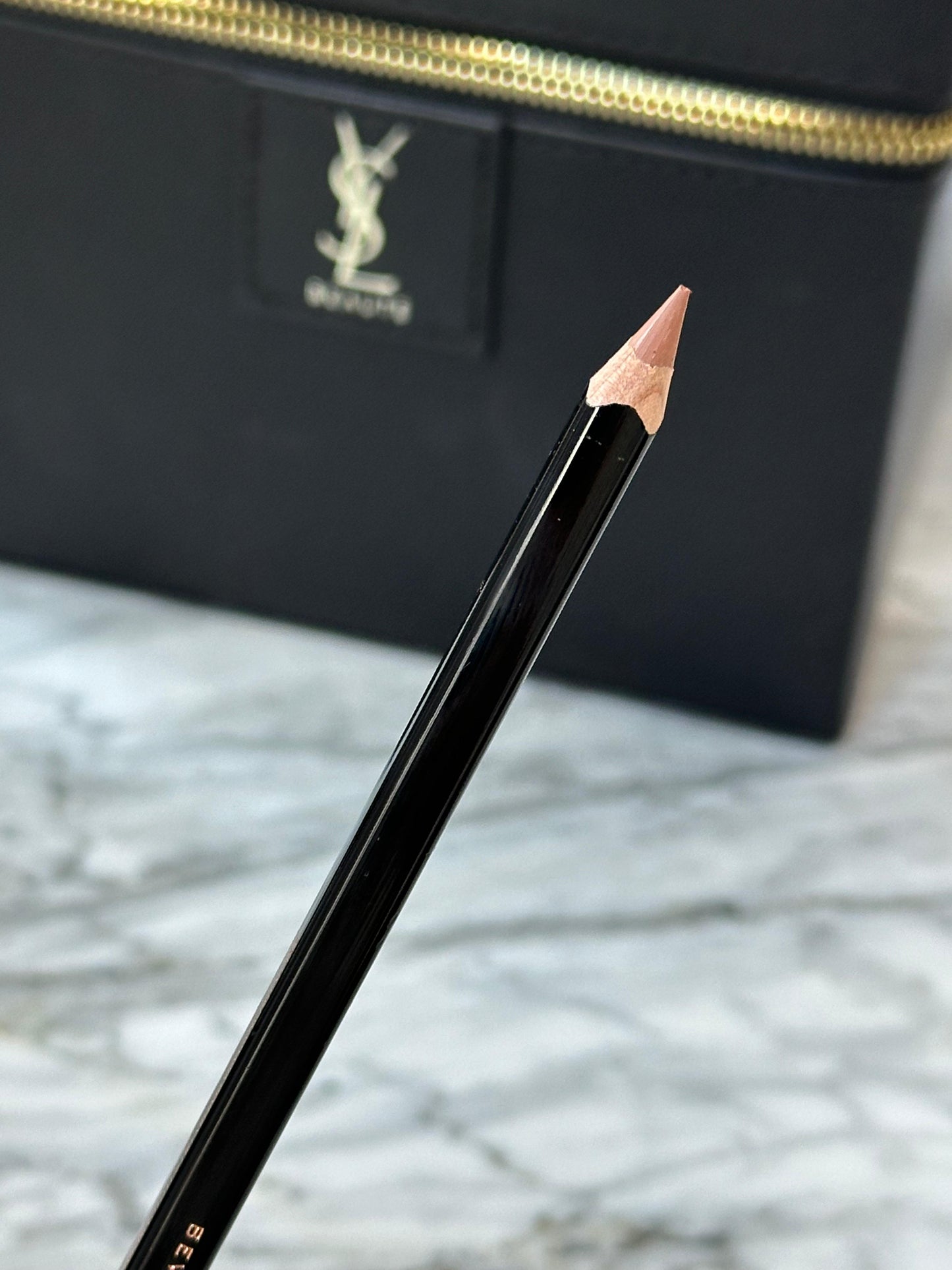 ANASTASIA BEVERLY HILLS
Lip Liner - Caramel
A Full-Pigment Lip pencil For Shaping And Contouring Lips With Precision
