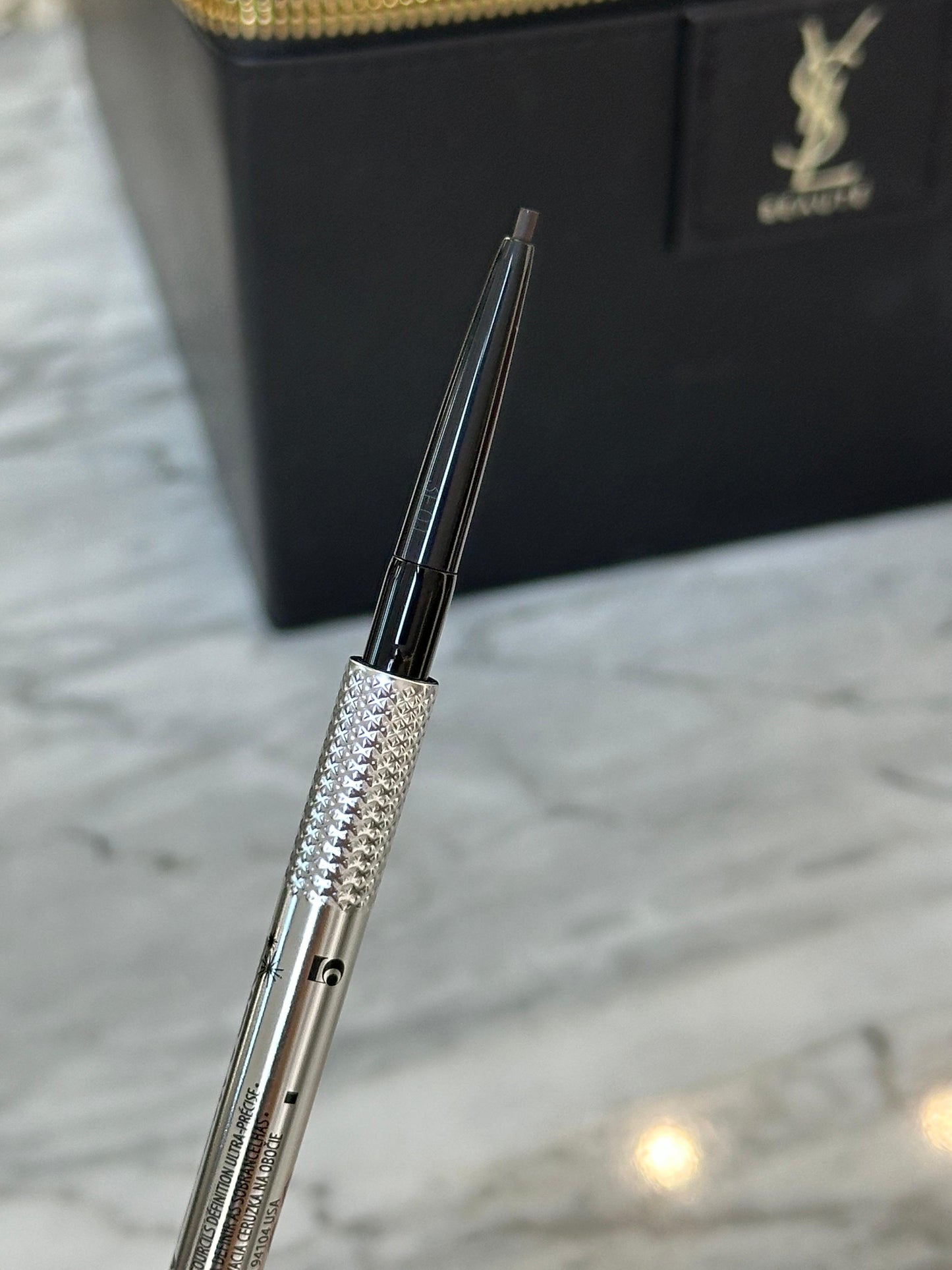 BENEFIT Precisely, My Brow Pencil (3.5)
Ultra-Fine Brow Defining Pencil
