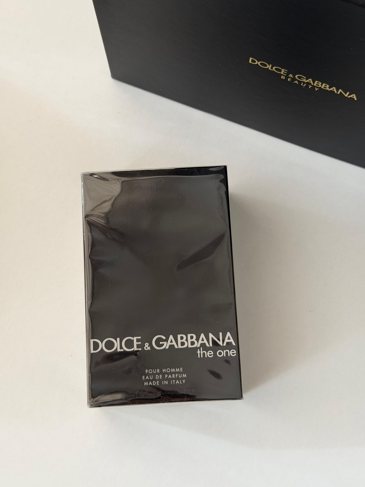 DOLCE&GABBANA The One Pour Homme - Eau De Parfum
Aromatic Ambery Notes