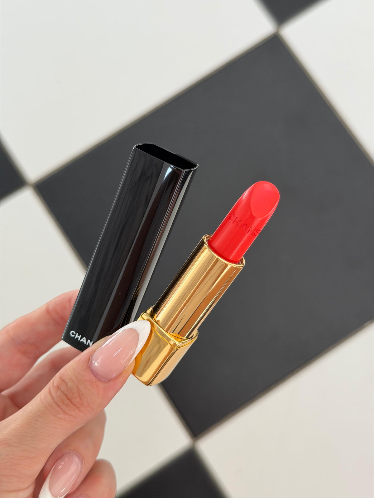 CHANEL Rouge Allure Luminous Intense Lip Colour (96)