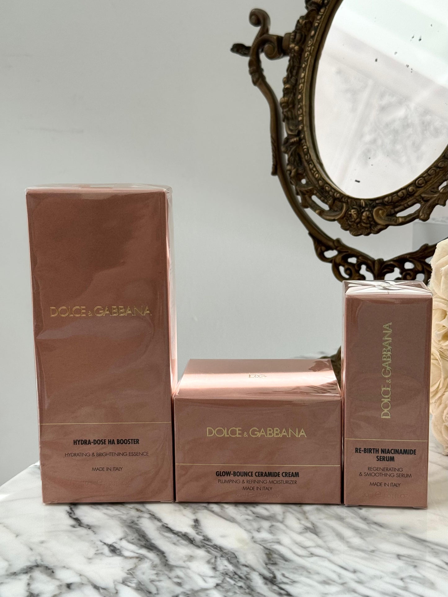 DOLCE&GABBANA Glow-Bounce Ceramide Cream
Plumping & Refining Moisturizer