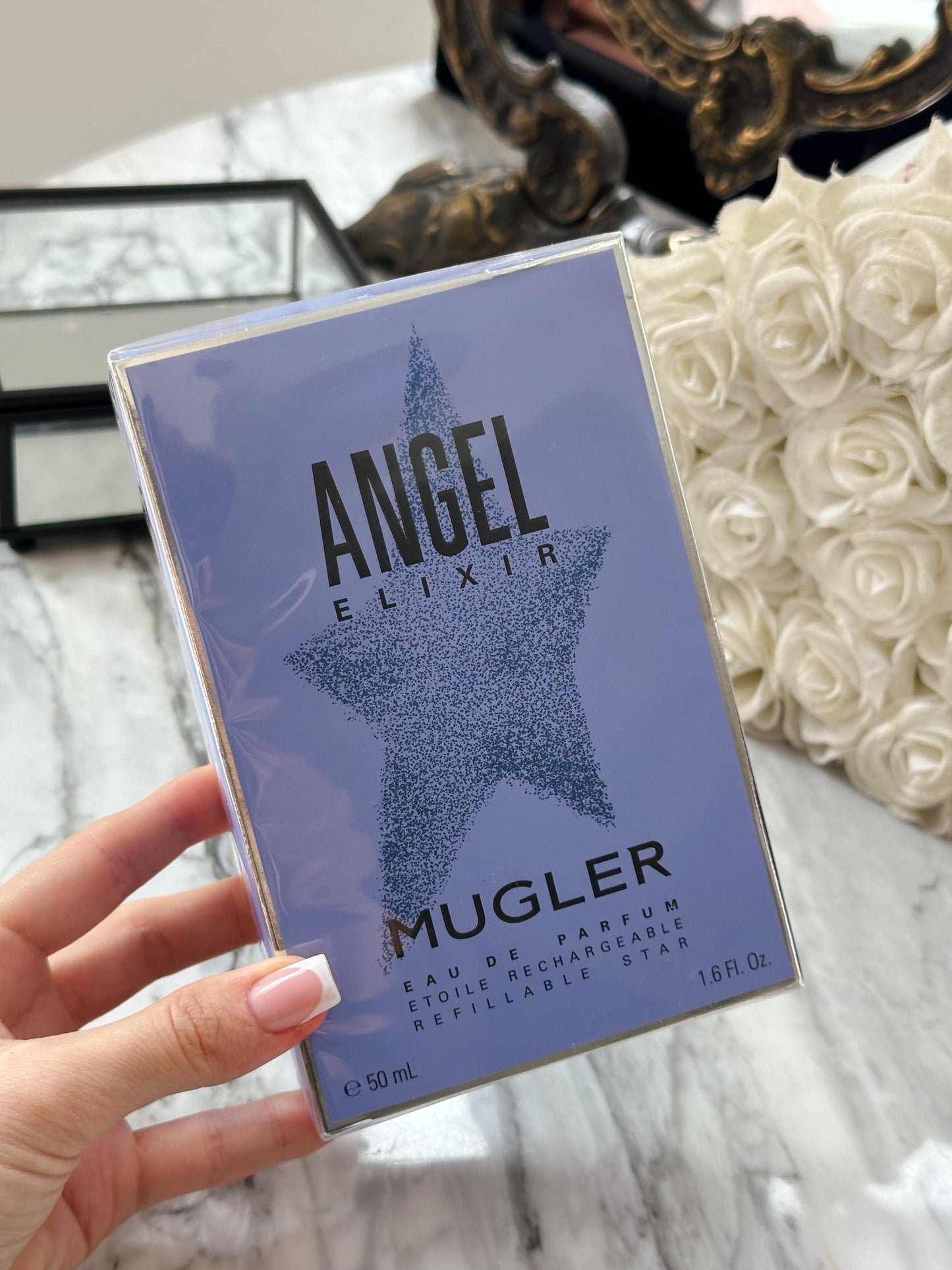 THIERRY MUGLER Angel Elixir
Magnetic White Floral Bouquet Perfume