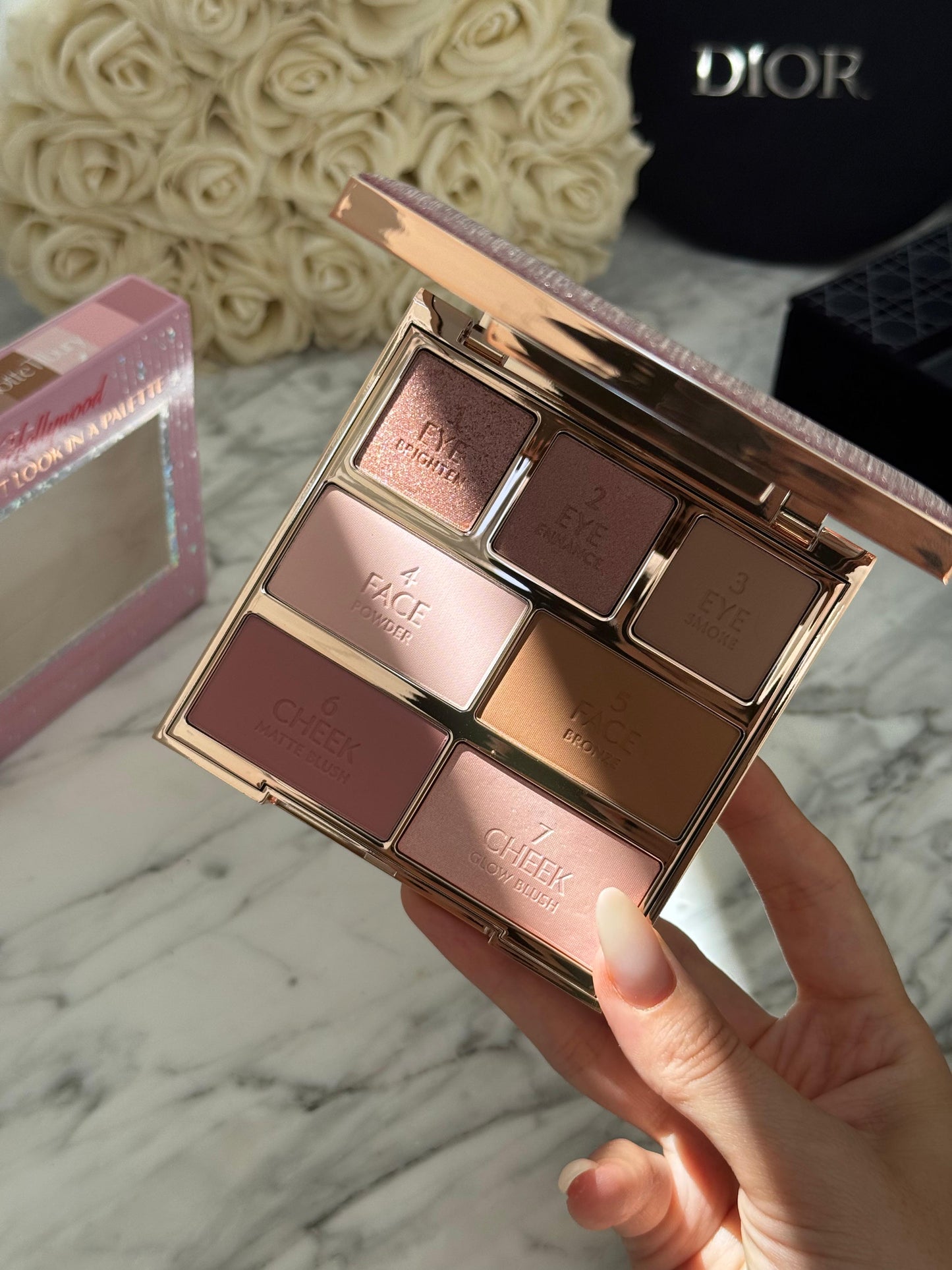 CHARLOTTE TILBURY Hollywood Instant Look In A Palette
