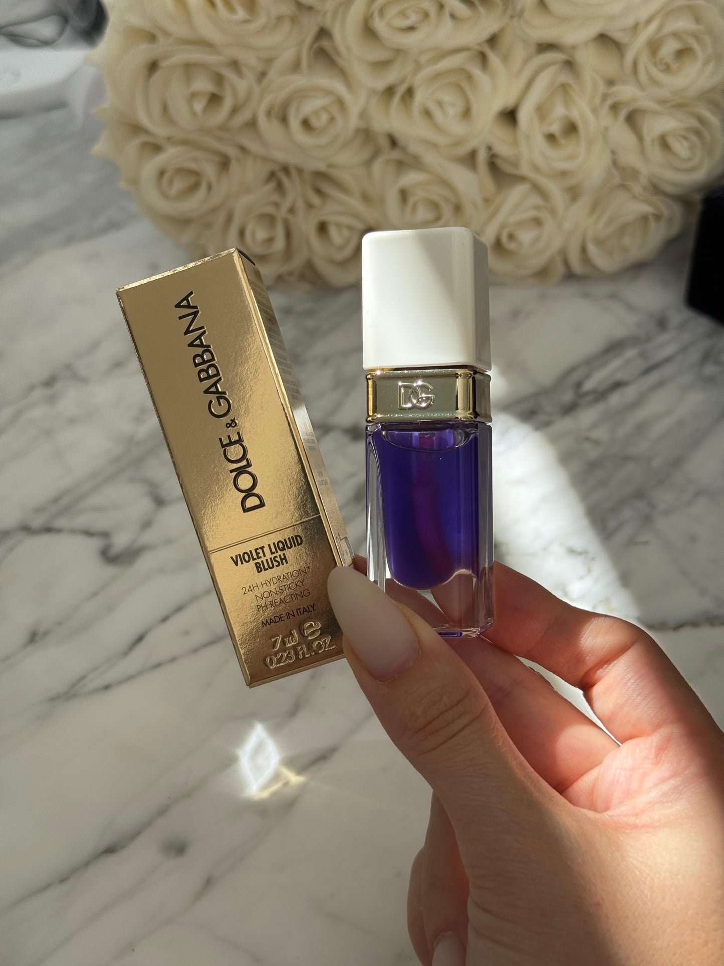 DOLCE & GABBANA Violet Liquid Blush
24H Hydrating Non-sticky pH Reacting