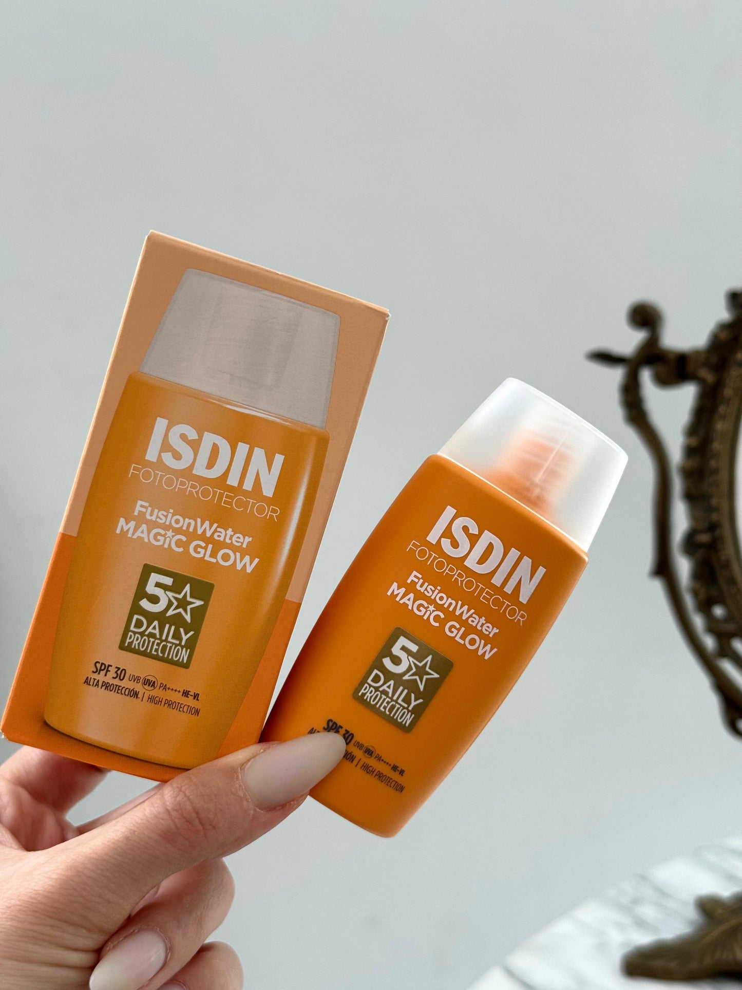 ISDIN Fusion Water Magic Glow SPF30
