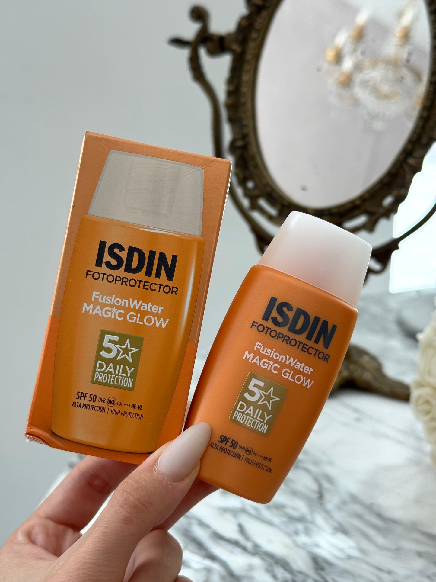 ISDIN Fusion Water Magic Glow SPF50