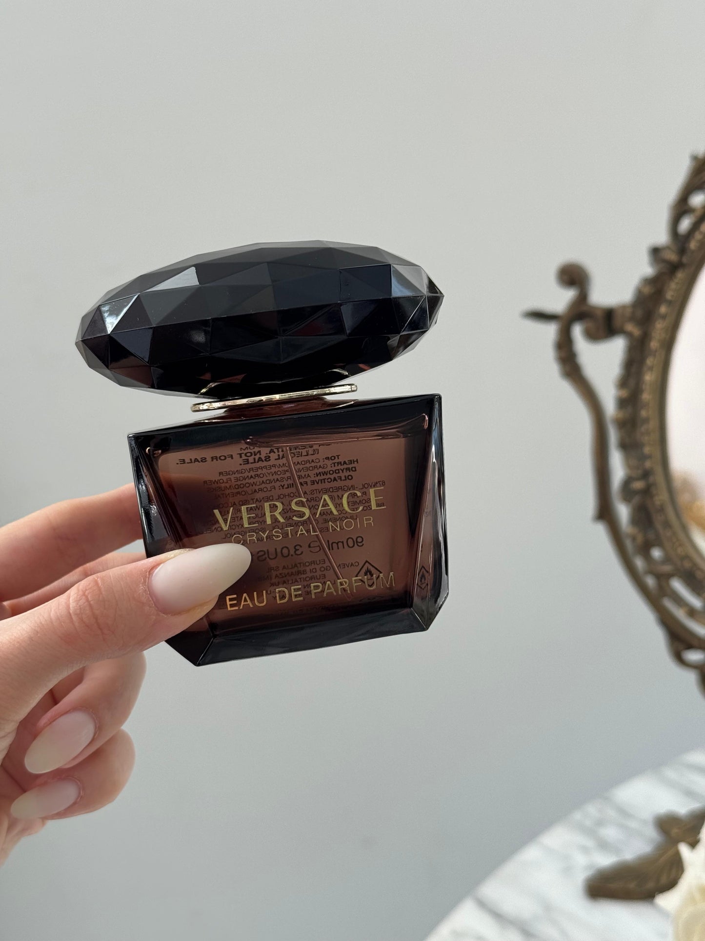 VERSACE Crystal Noir Eau De Parfum