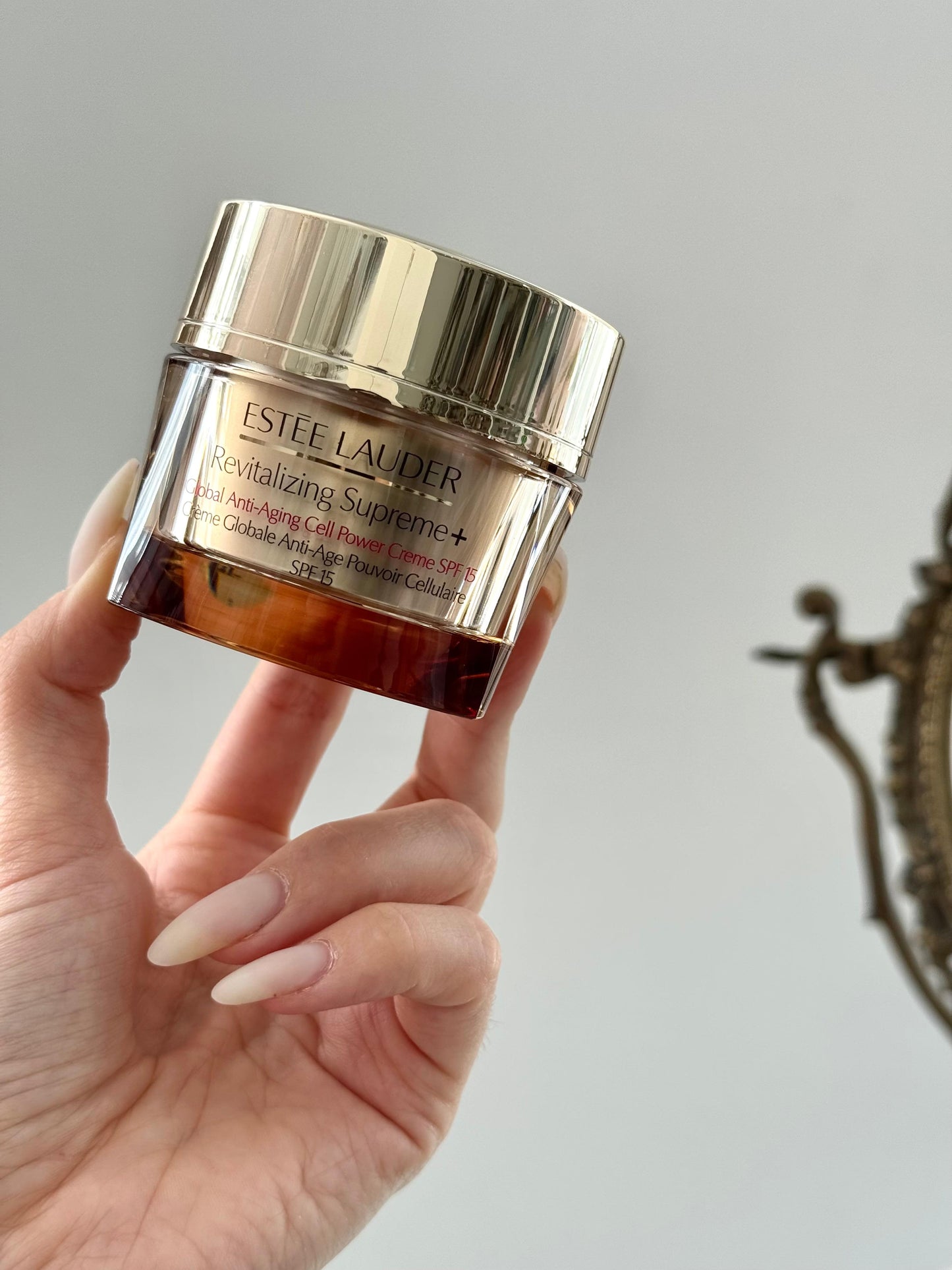 ESTÉE LAUDER Revitalizing Supreme+ SPF15
Global Anti-Aging Cell Power Creme