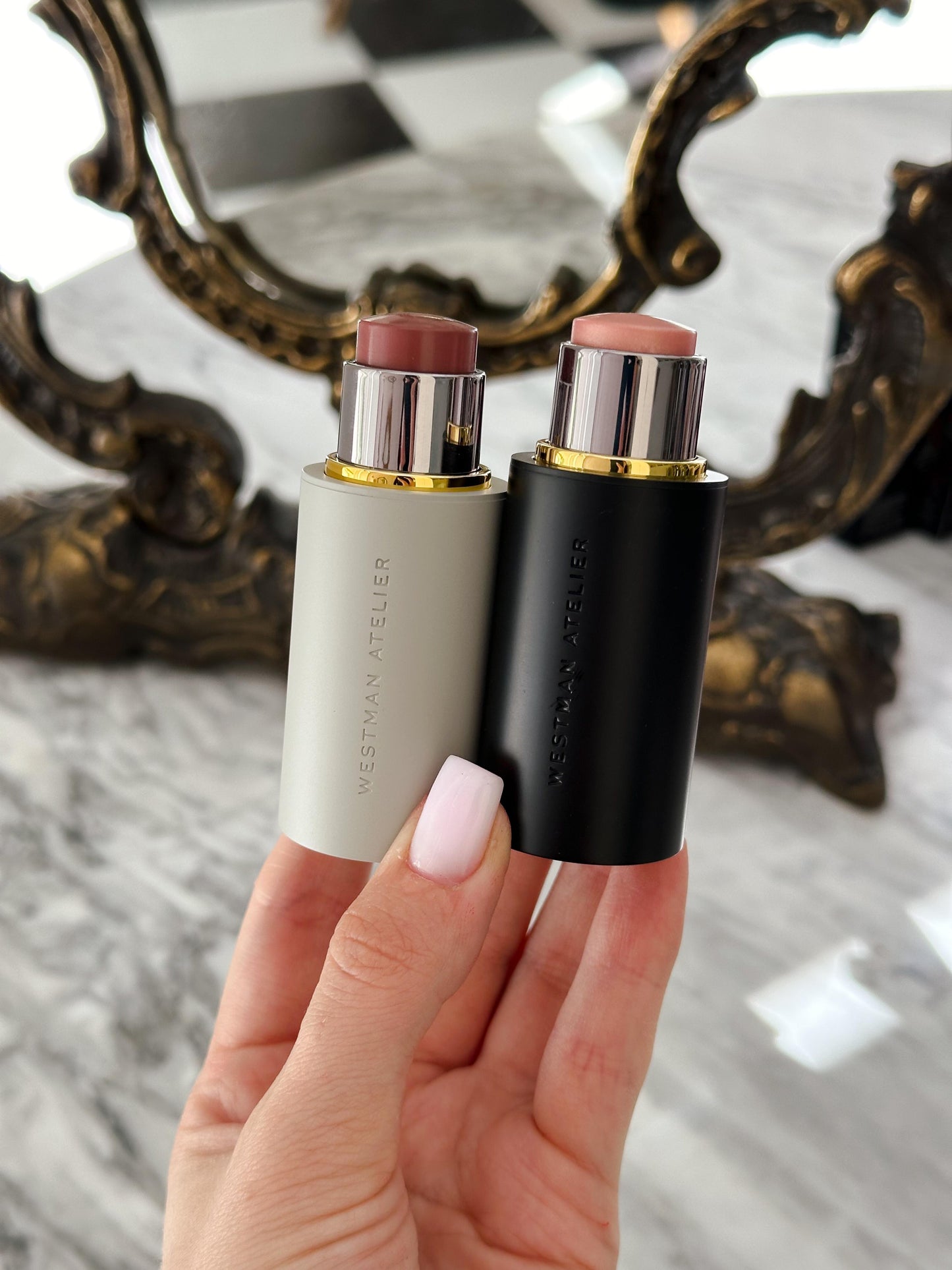 WESTMAN ATELIER Baby Cheeks
Blush Stick - Bright Pinky Peach