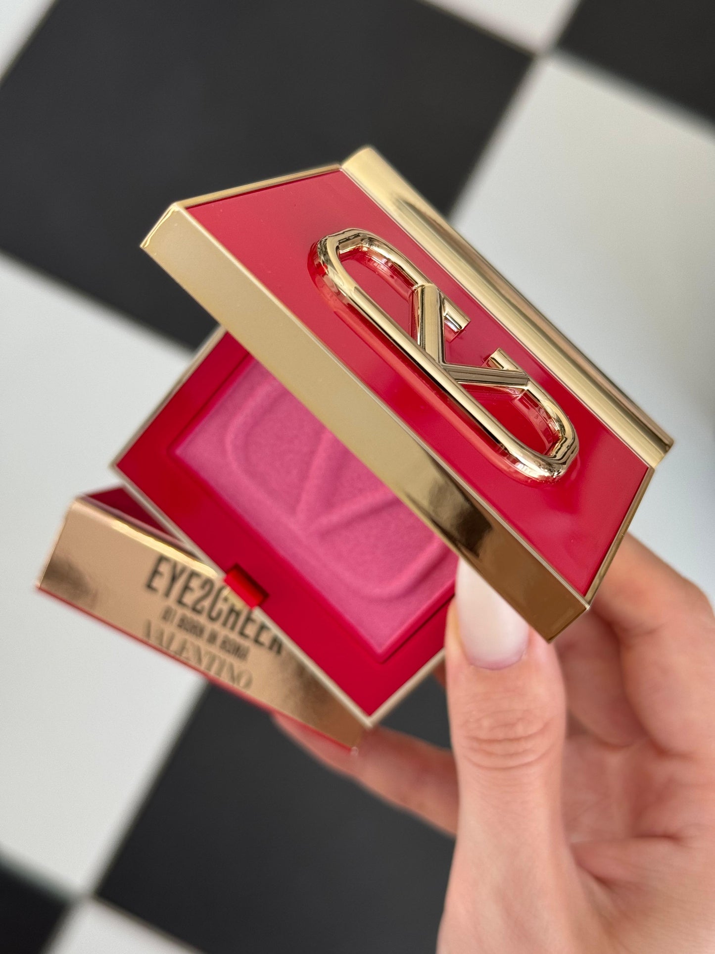 VALENTINO Eye2Cheek Dual-Use Blush & Eyeshadow (01)