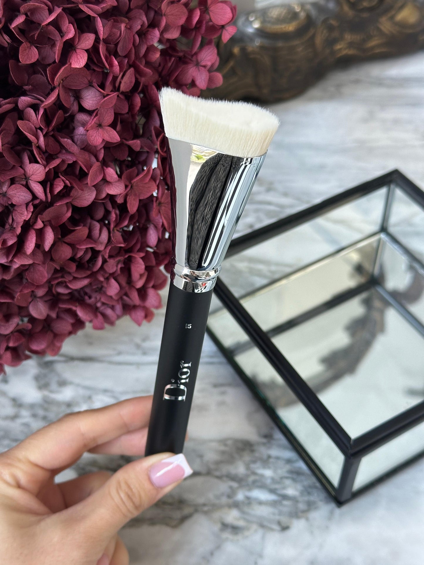 DIOR Backstage Contour Brush N°15