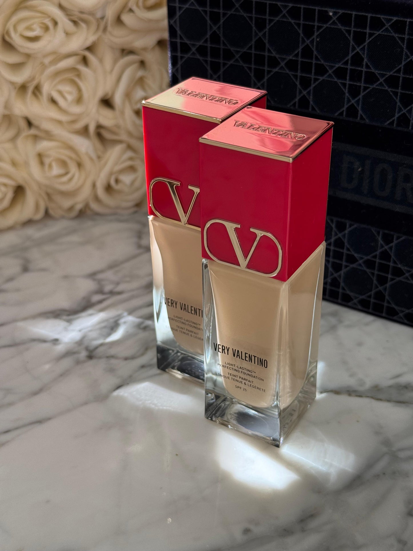 VALENTINO Very Valentino 24 Hour Wear Liquid Perfecting Foundation SPF25
