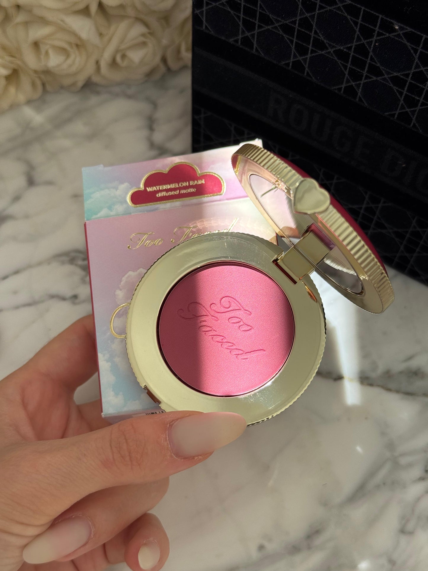 TOO FACED Cloud Crush Blush - Watermelon Rain
Velvety Second-Skin Powder Formula