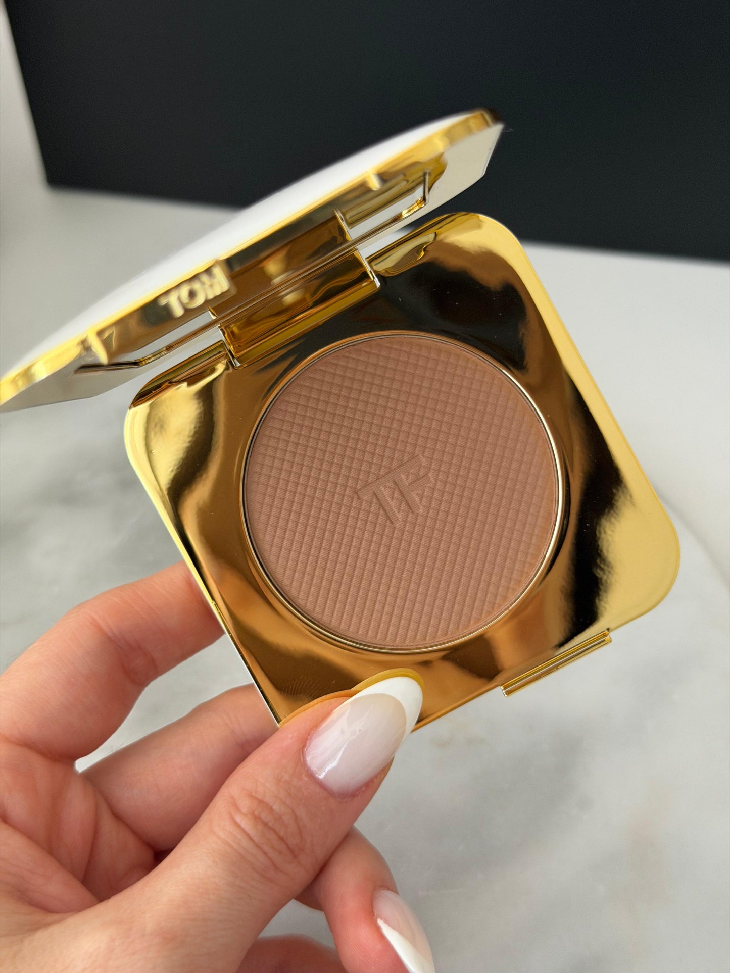 TOM FORD Soleil Glow Bronzer (02)