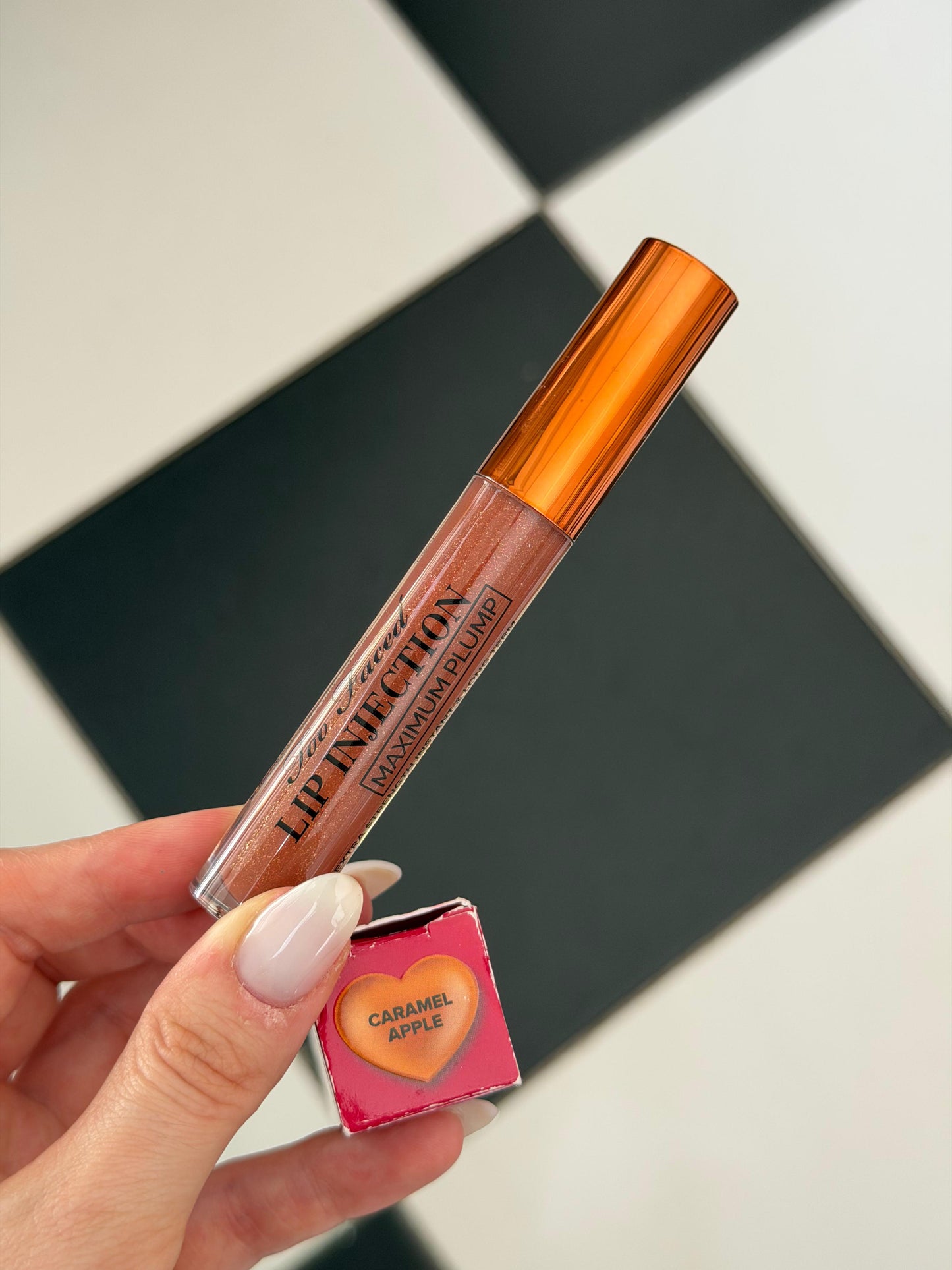 TOO FACED Lip Injection Maximum Plump Extra Strength Lip Plumper Gloss - Caramel Apple