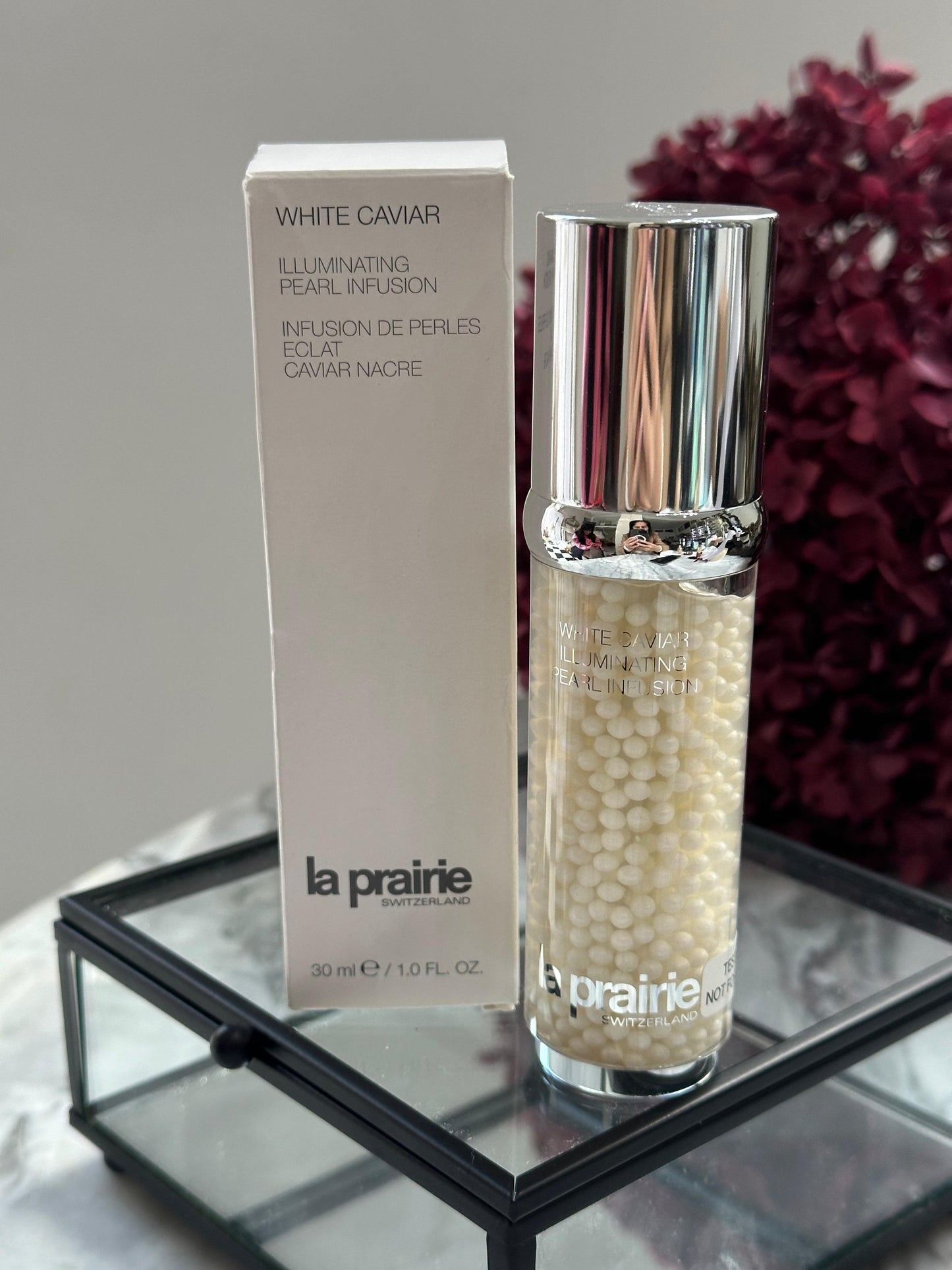LA PRAIRIE White Caviar
Pearl Infusion
Illuminating And Firming Light-Infused Face Serum