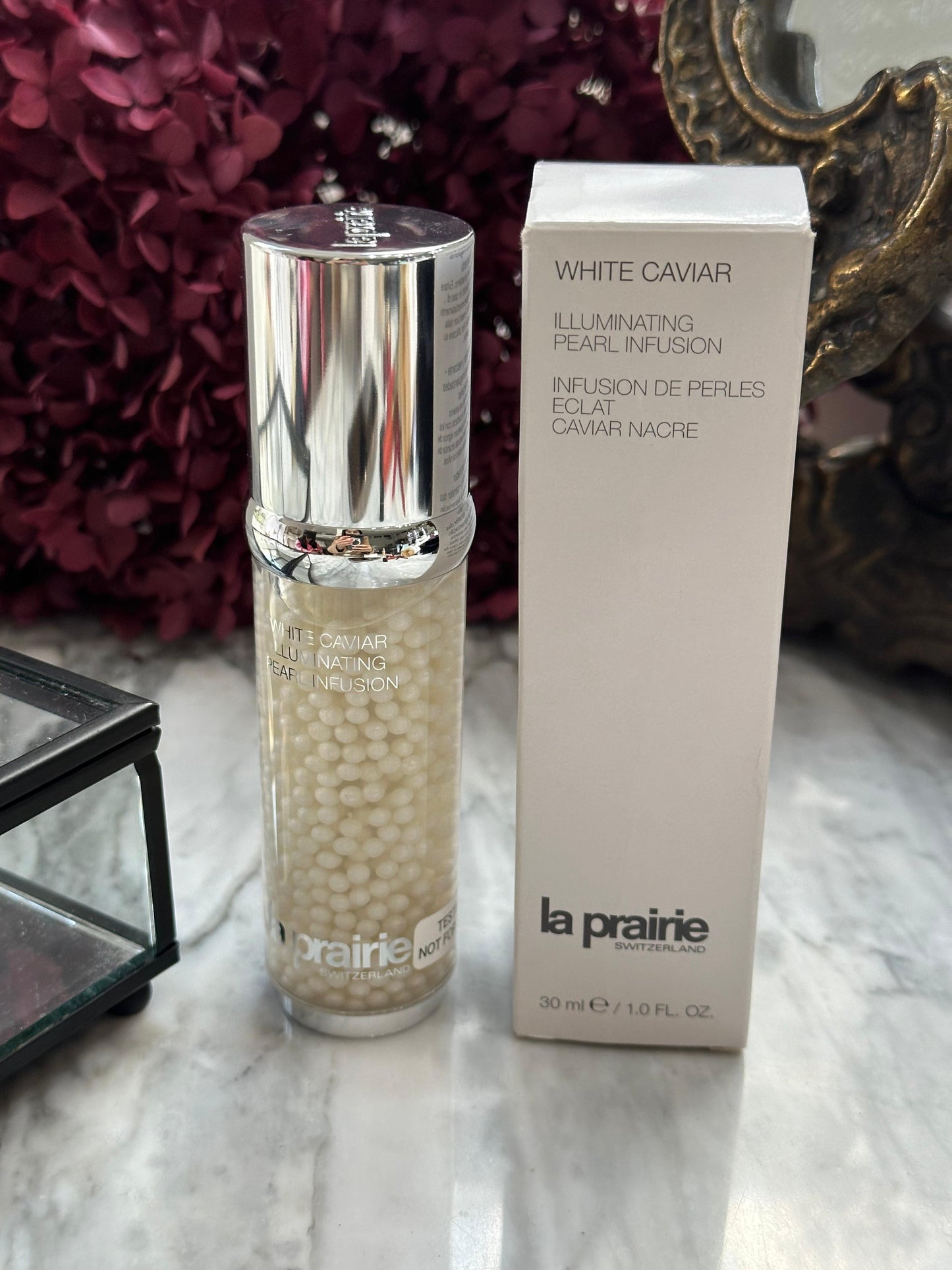 LA PRAIRIE White Caviar
Pearl Infusion
Illuminating And Firming Light-Infused Face Serum