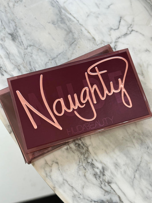 HUDA BEAUTY Eyeshadow Naughty Palette