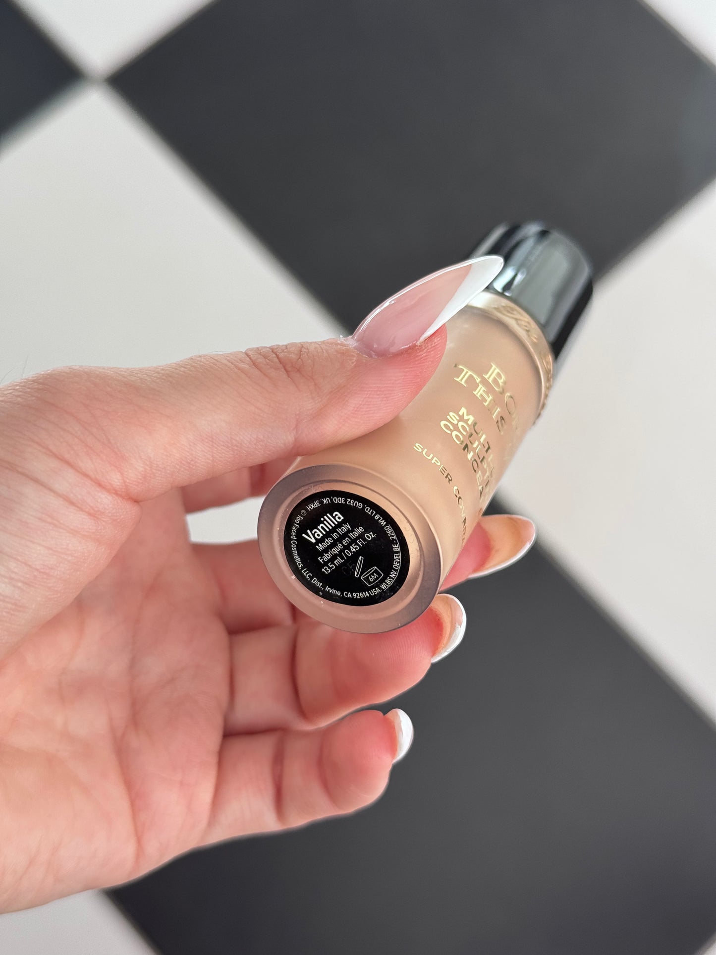 TOO FACED Born This Way Super Coverage Multi-Use Concealer - Vanilla
Flawless, Hydrating, Longwearing