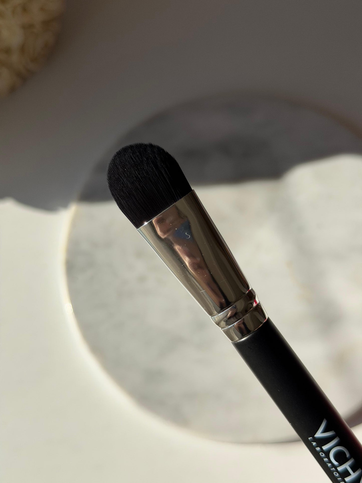 VICHY Makeup Brush