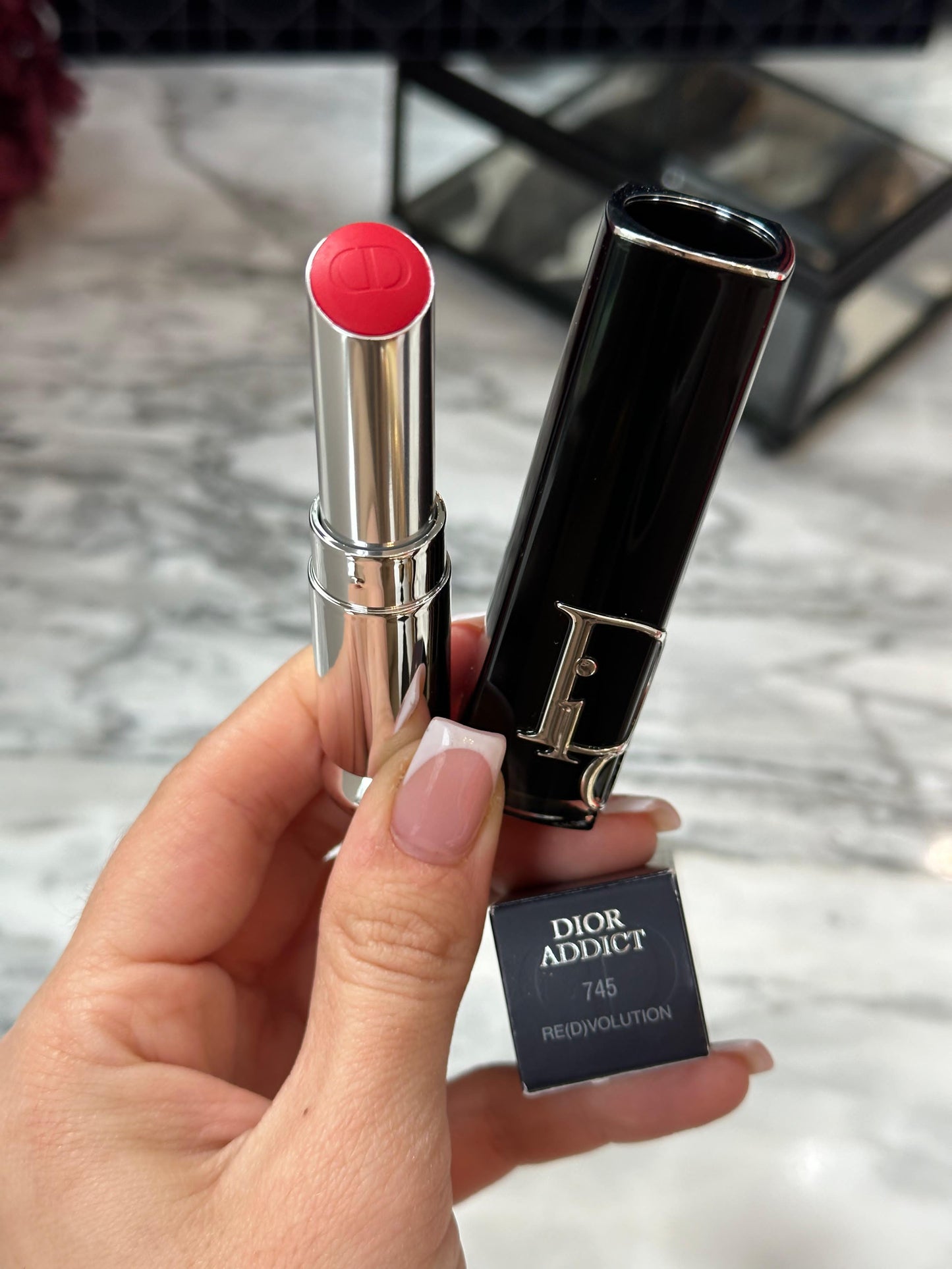 DIOR Addict
Hydrating Shine Lipstick