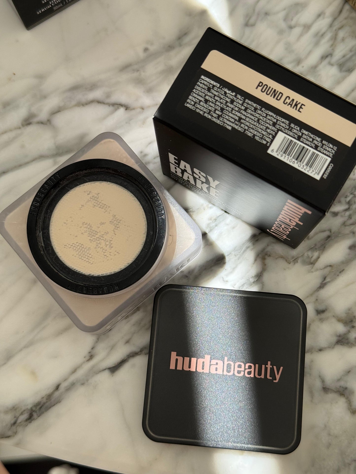 HUDA BEAUTY Easy Bake Loose Baking & Setting Powder - Pound Cake