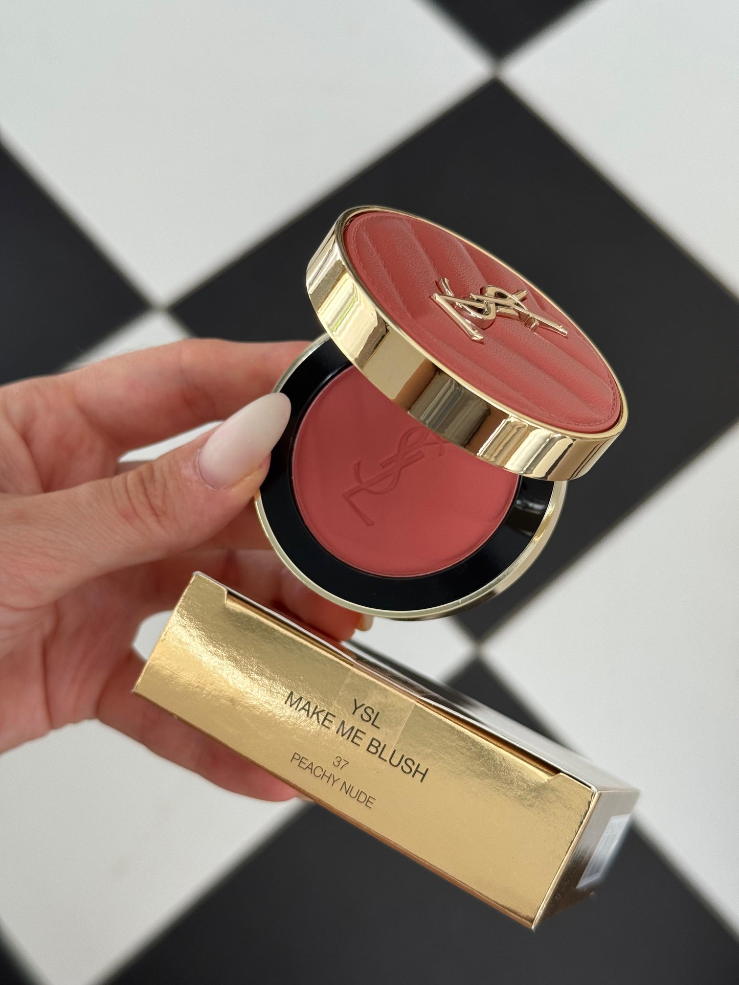 YSL Make Me Blush - Bold Blurring Blush (37)