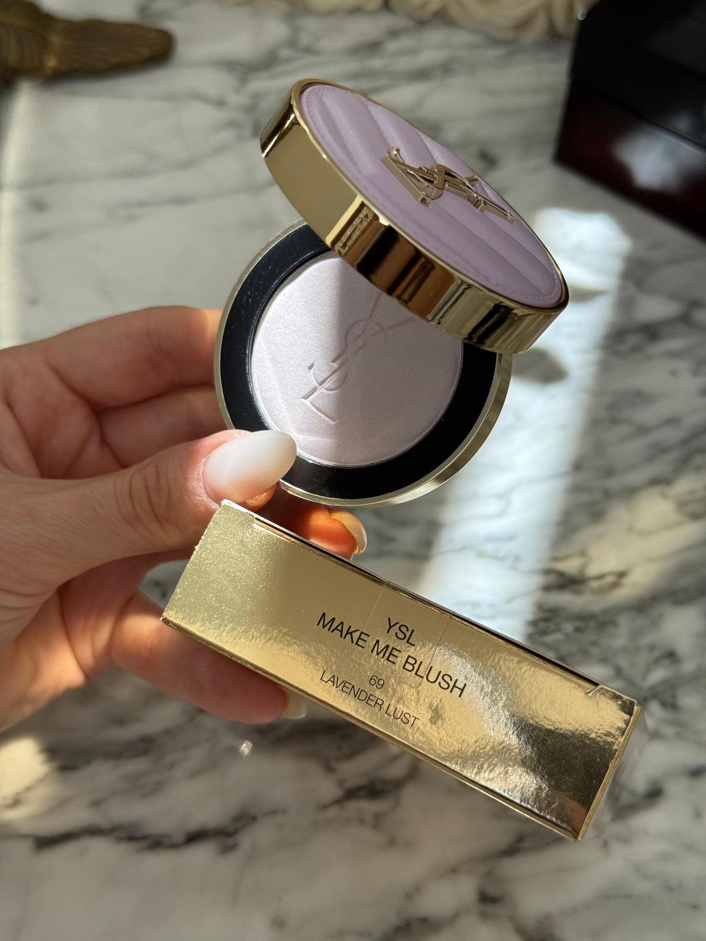 YSL Make Me Blush - Bold Blurring Blush (69)
