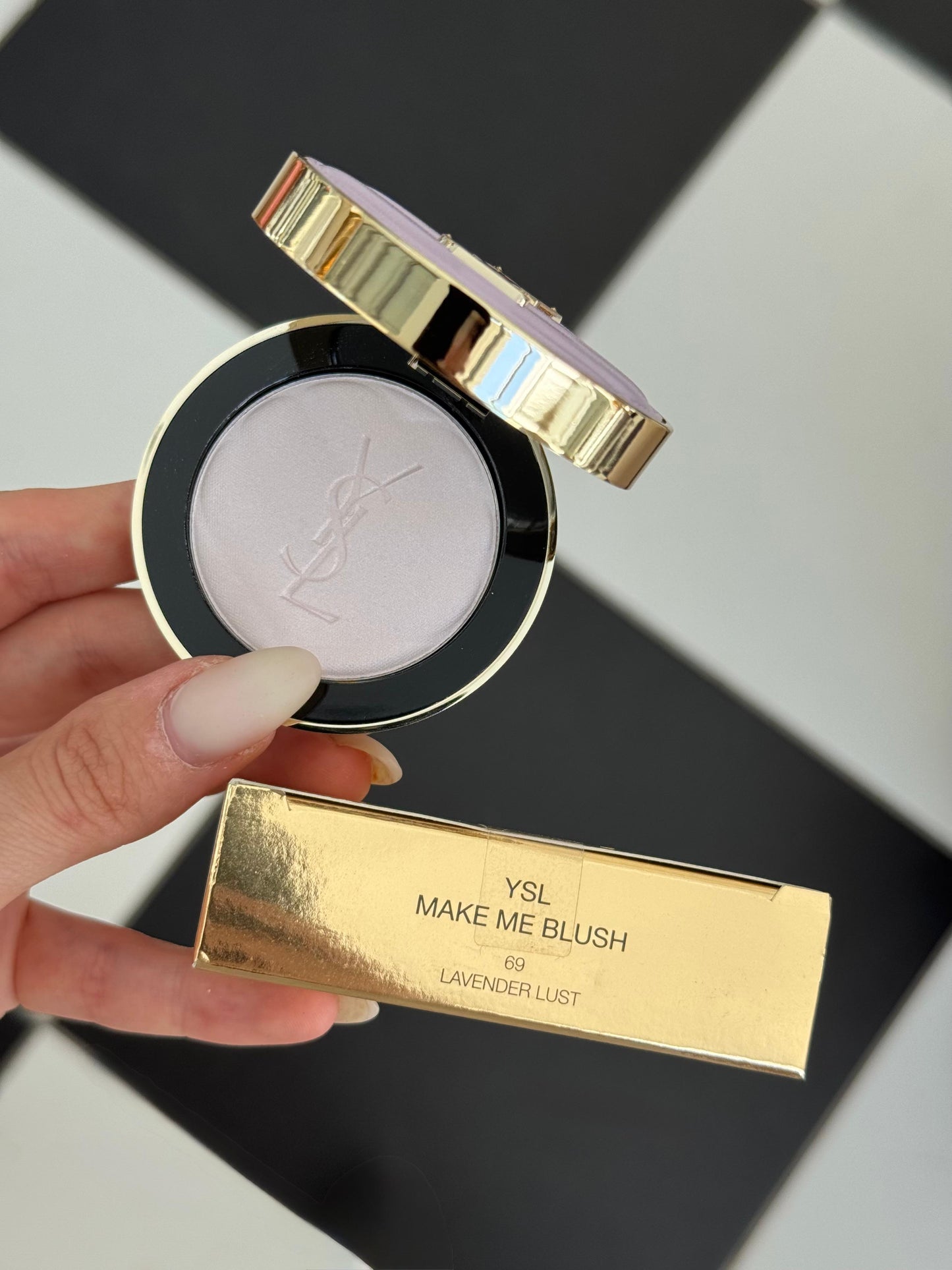 YSL Make Me Blush - Bold Blurring Blush (69)