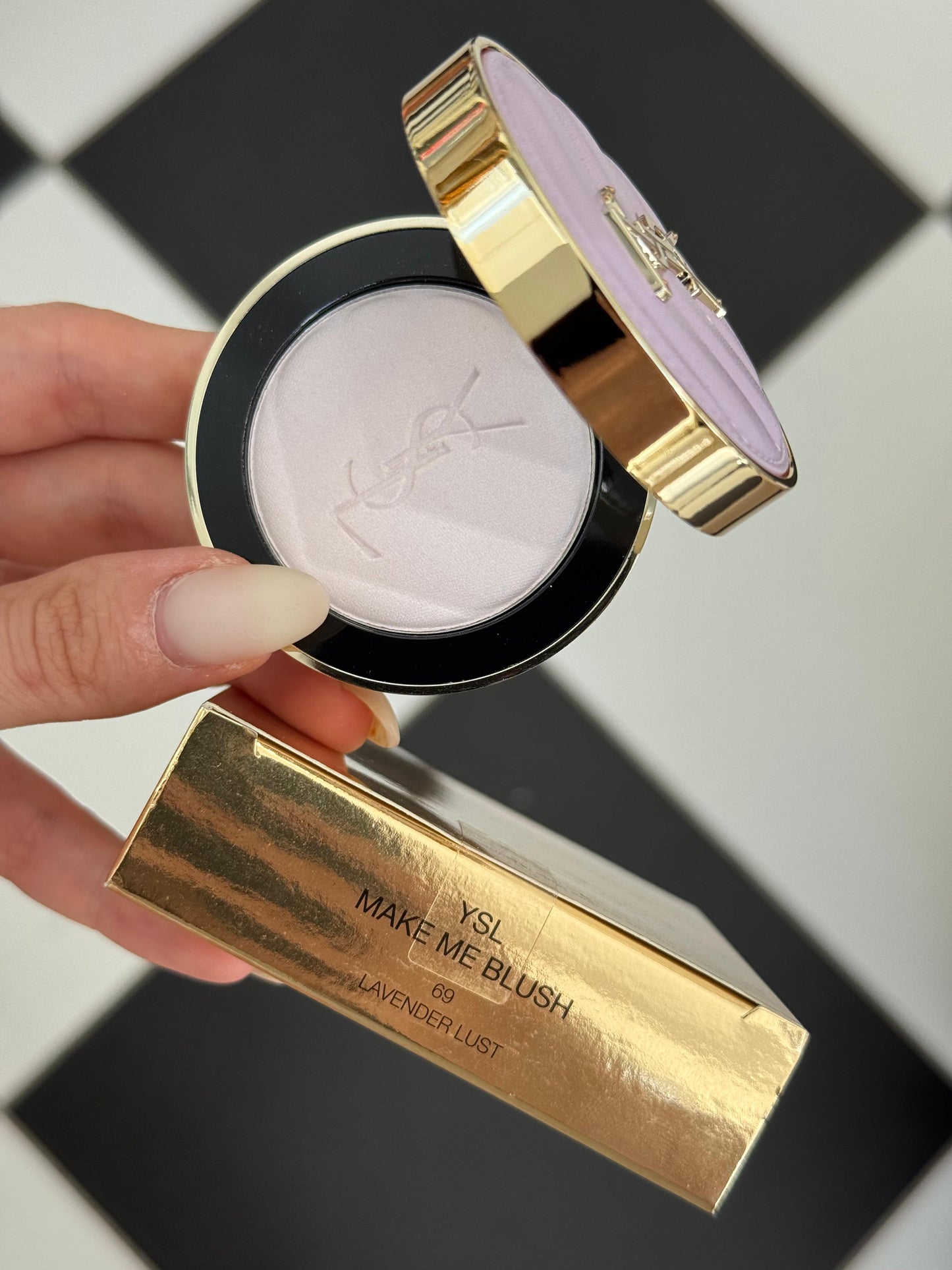 YSL Make Me Blush - Bold Blurring Blush (69)