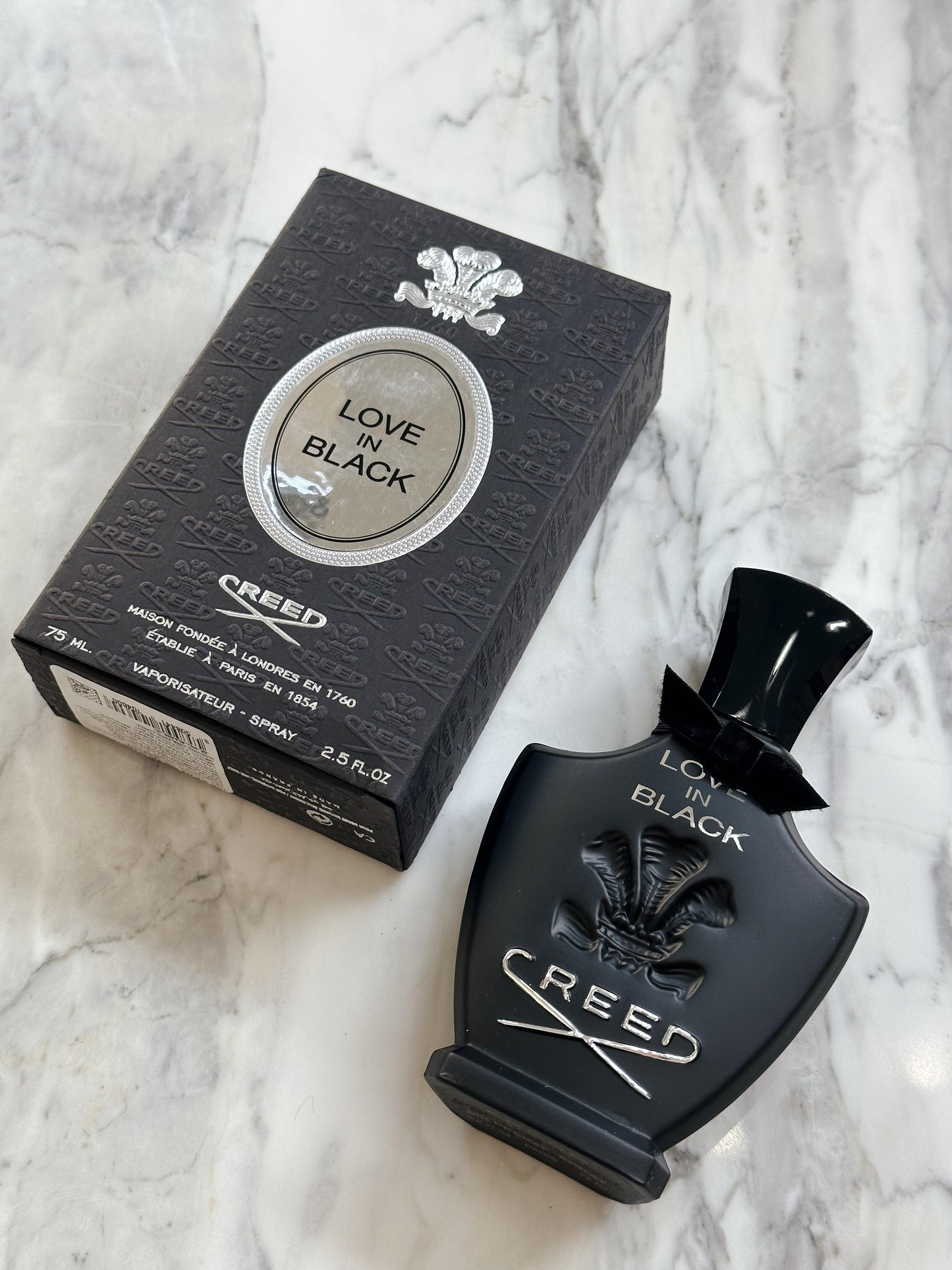CREED Love In Black
Floral Rich, Violet & Gourmand