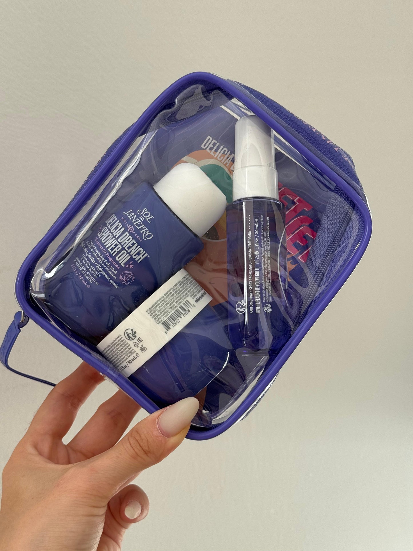 SOL DE JANEIRO Delicia Drench Body Set
Travel-Friendly Deep Moisture Body Care Routine