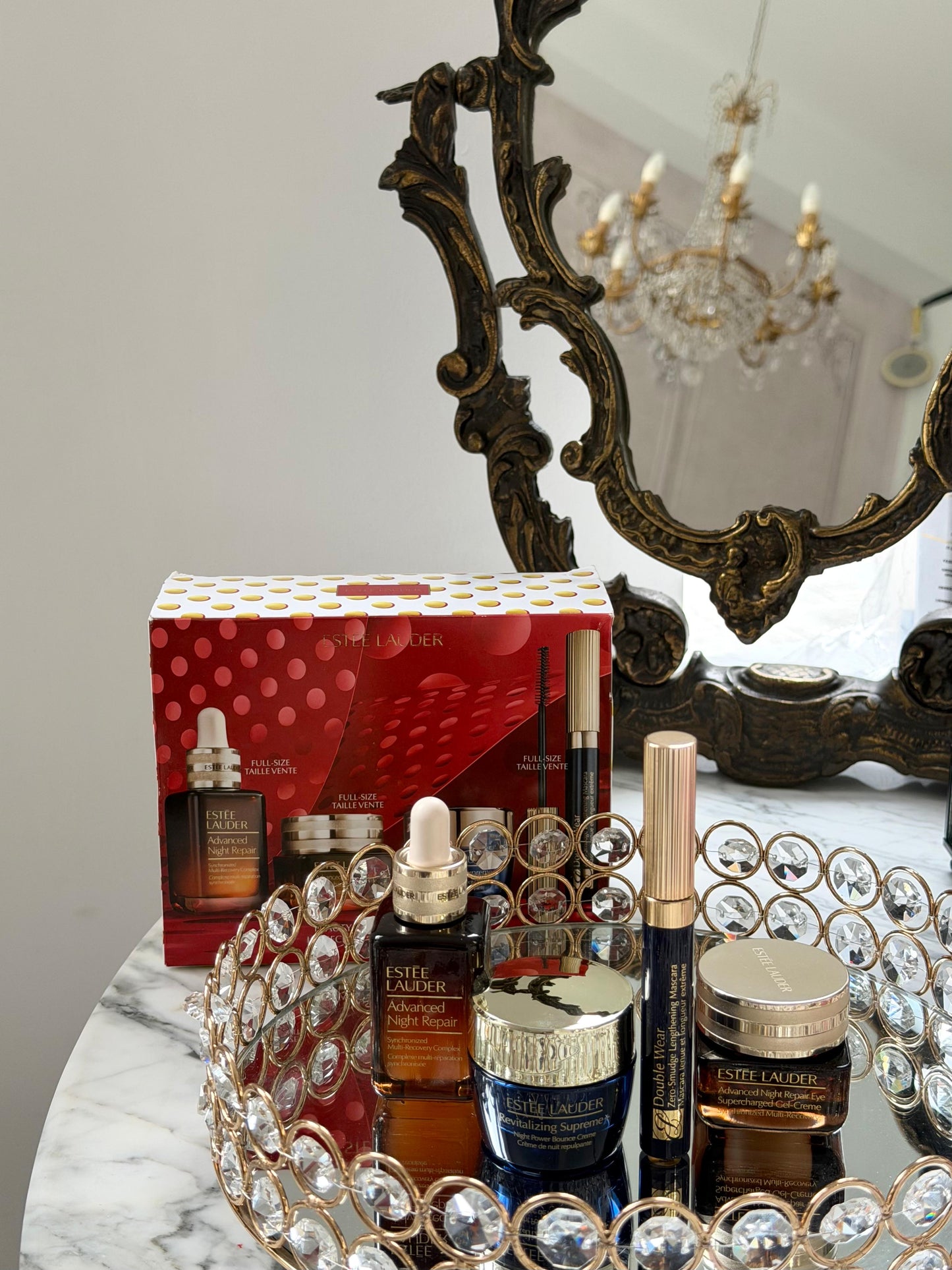 ESTEE LAUDEE Beauty Secrets Unwrapped Repair + Lift + Brighten Skincare Set