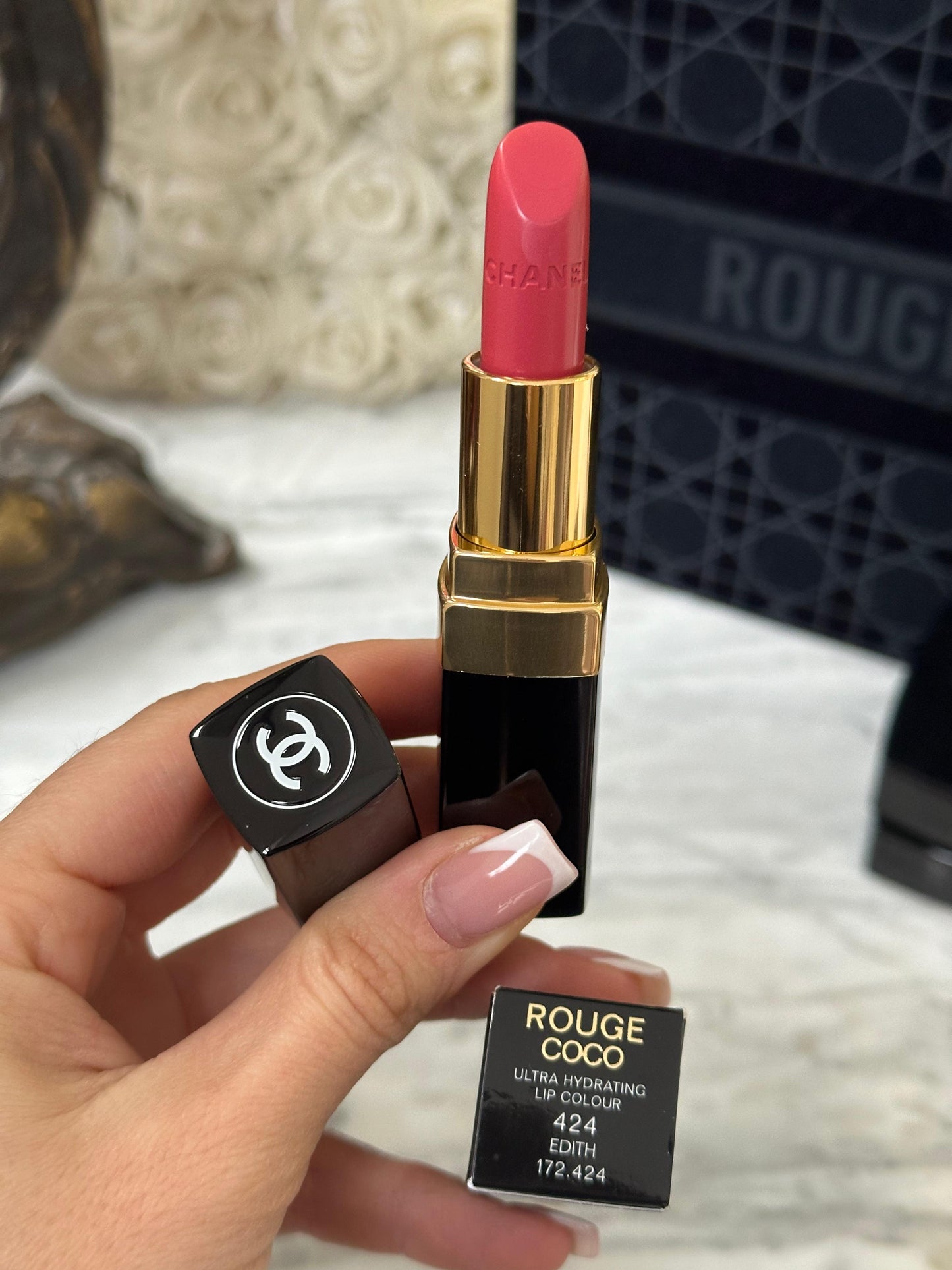 CHANEL Rouge Coco (424)
Ultra Hydrating Lipstick